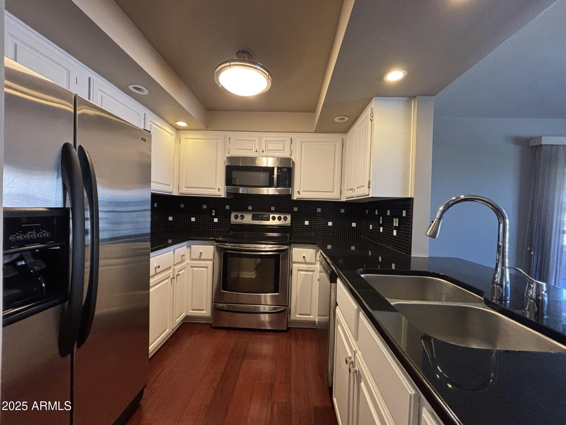 5122 N 31ST Way, 231