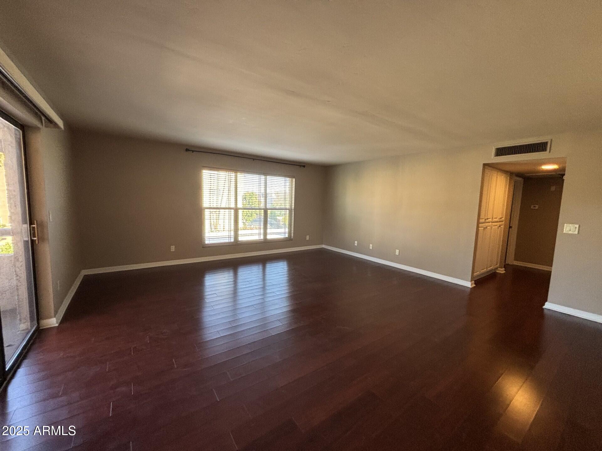 5122 N 31ST Way, 231