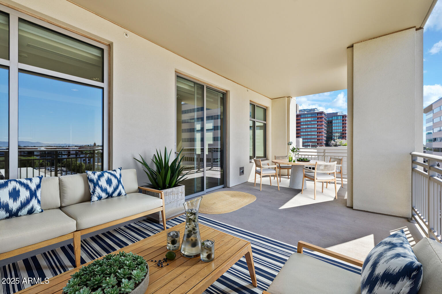 2211 E CAMELBACK Road E, 604