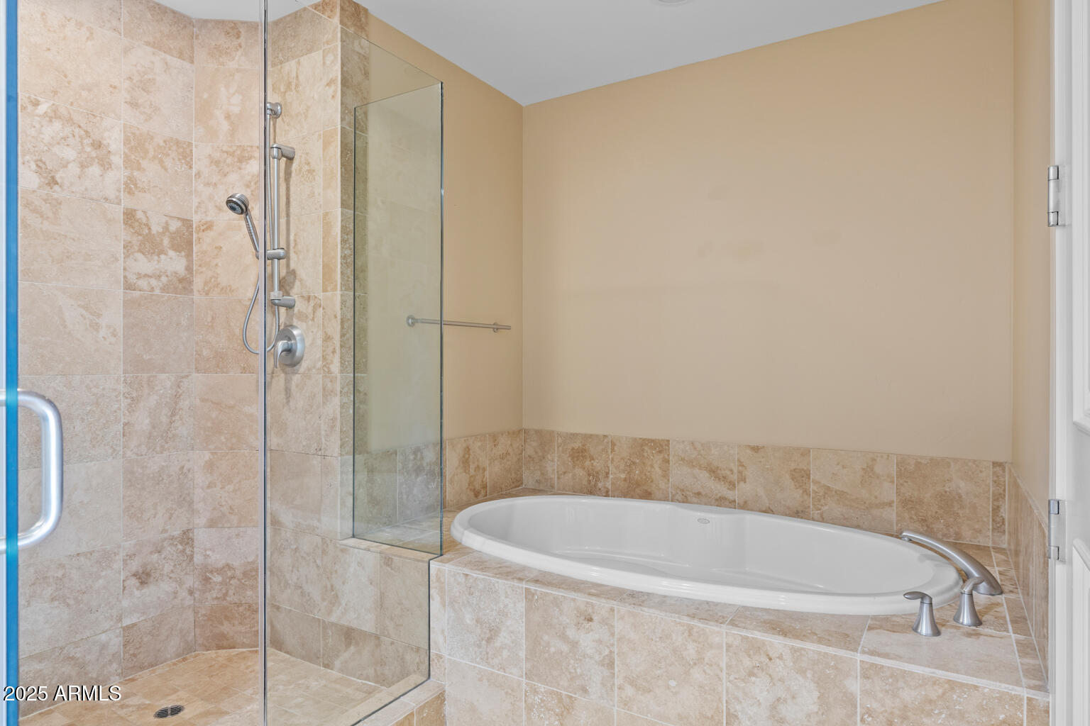 2211 E CAMELBACK Road E, 604