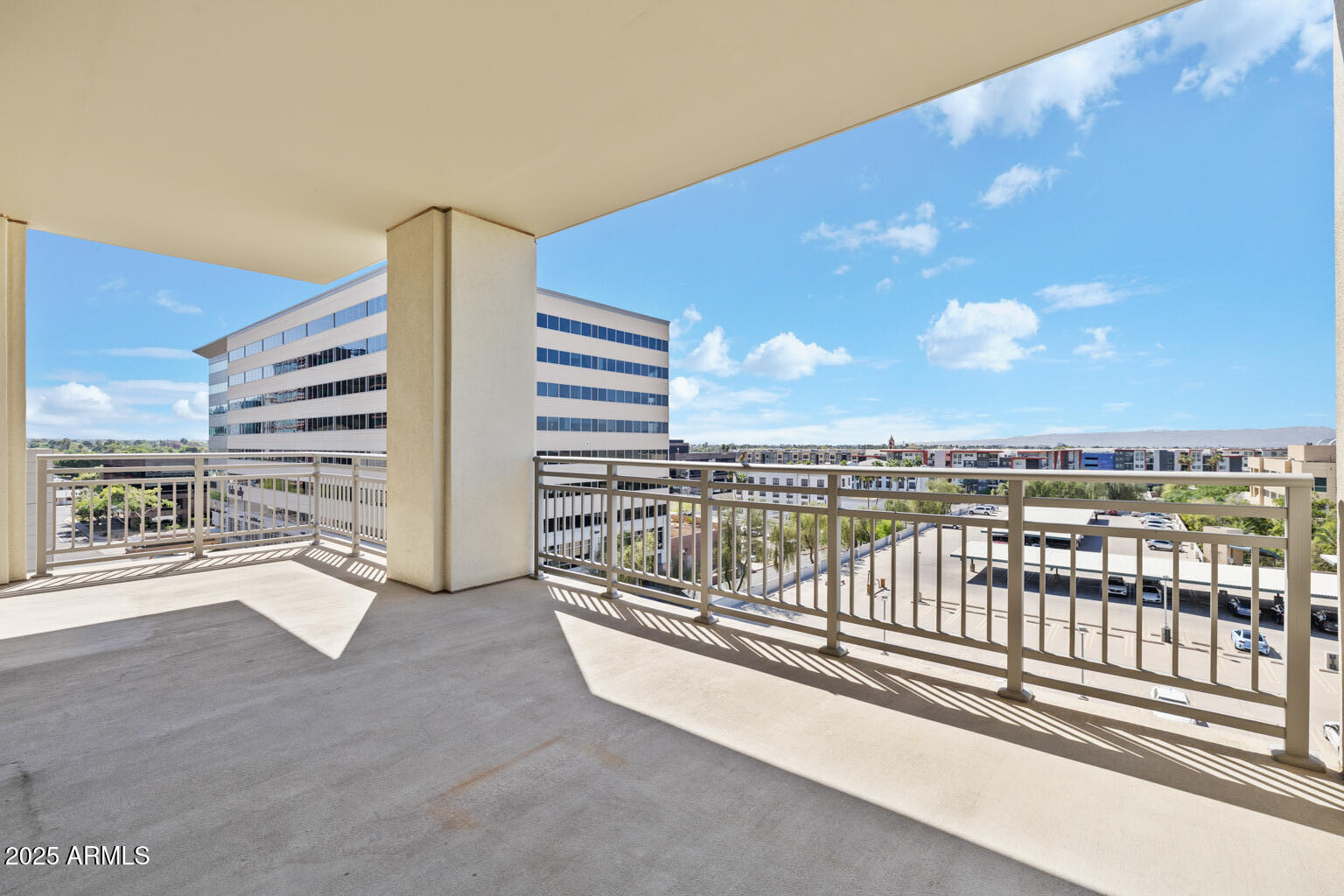 2211 E CAMELBACK Road E, 604