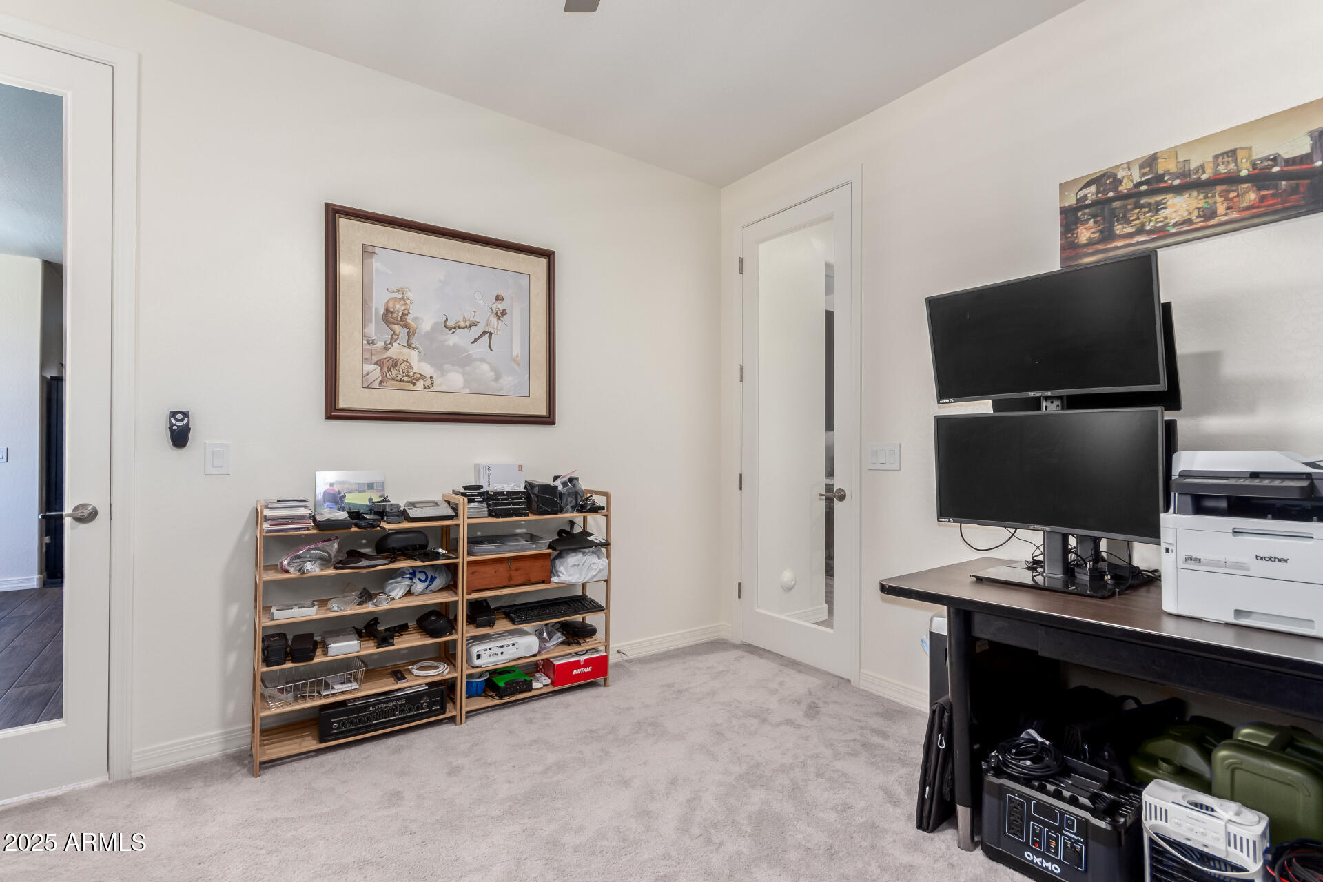 9342 W WHITE FEATHER Lane