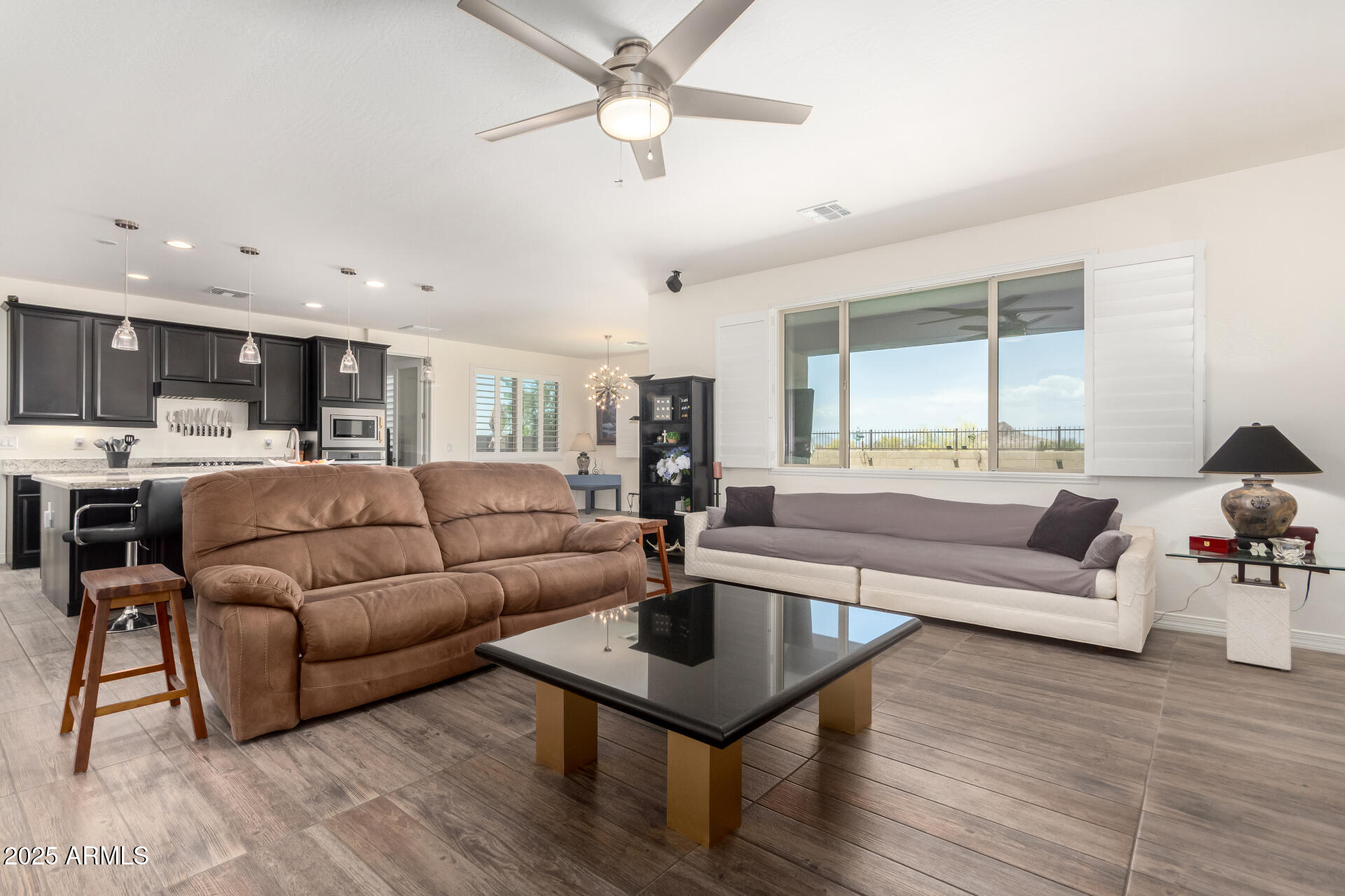 9342 W WHITE FEATHER Lane