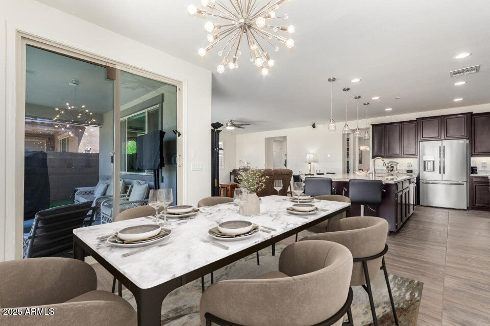 9342 W WHITE FEATHER Lane