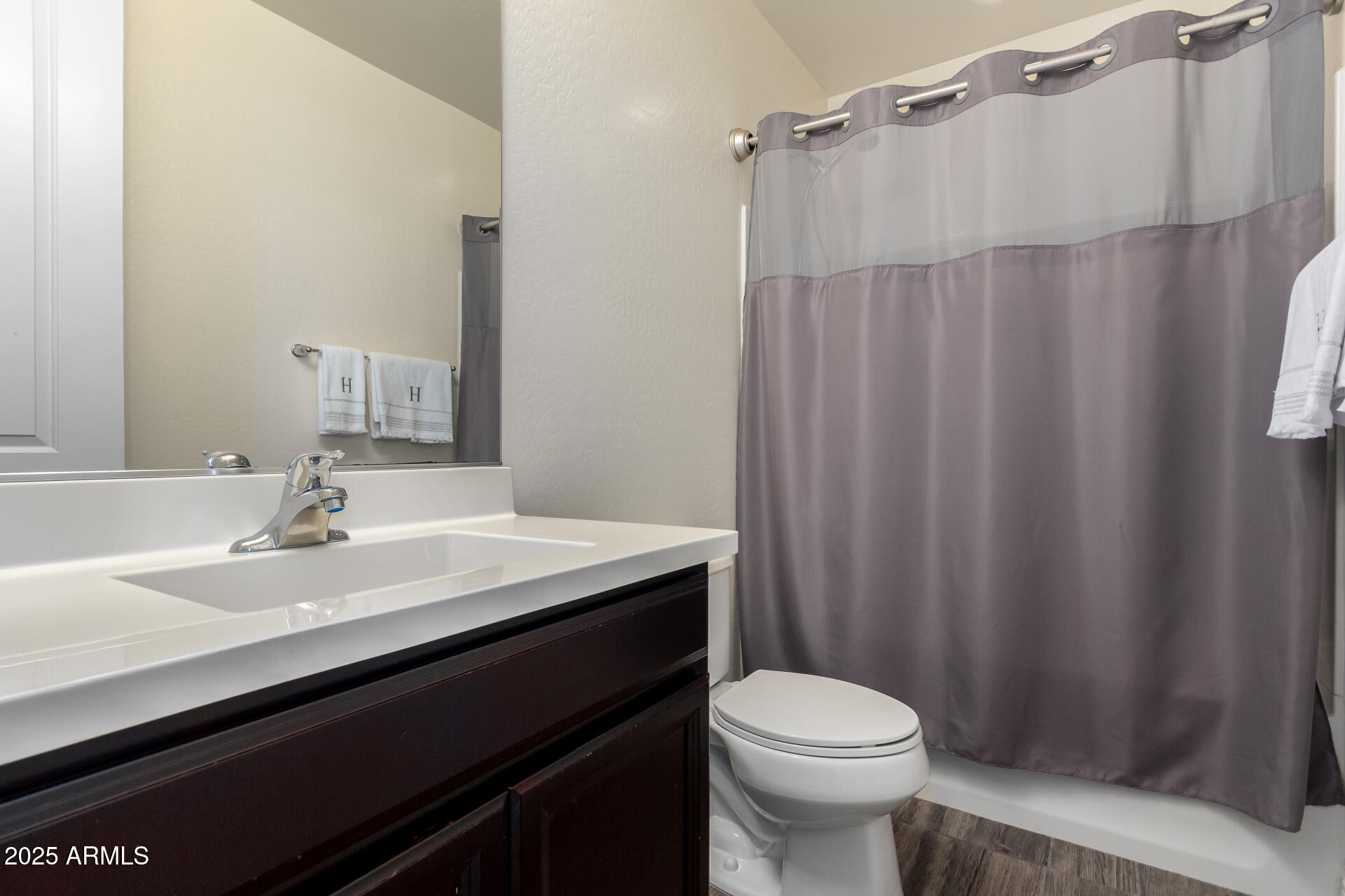 9342 W WHITE FEATHER Lane