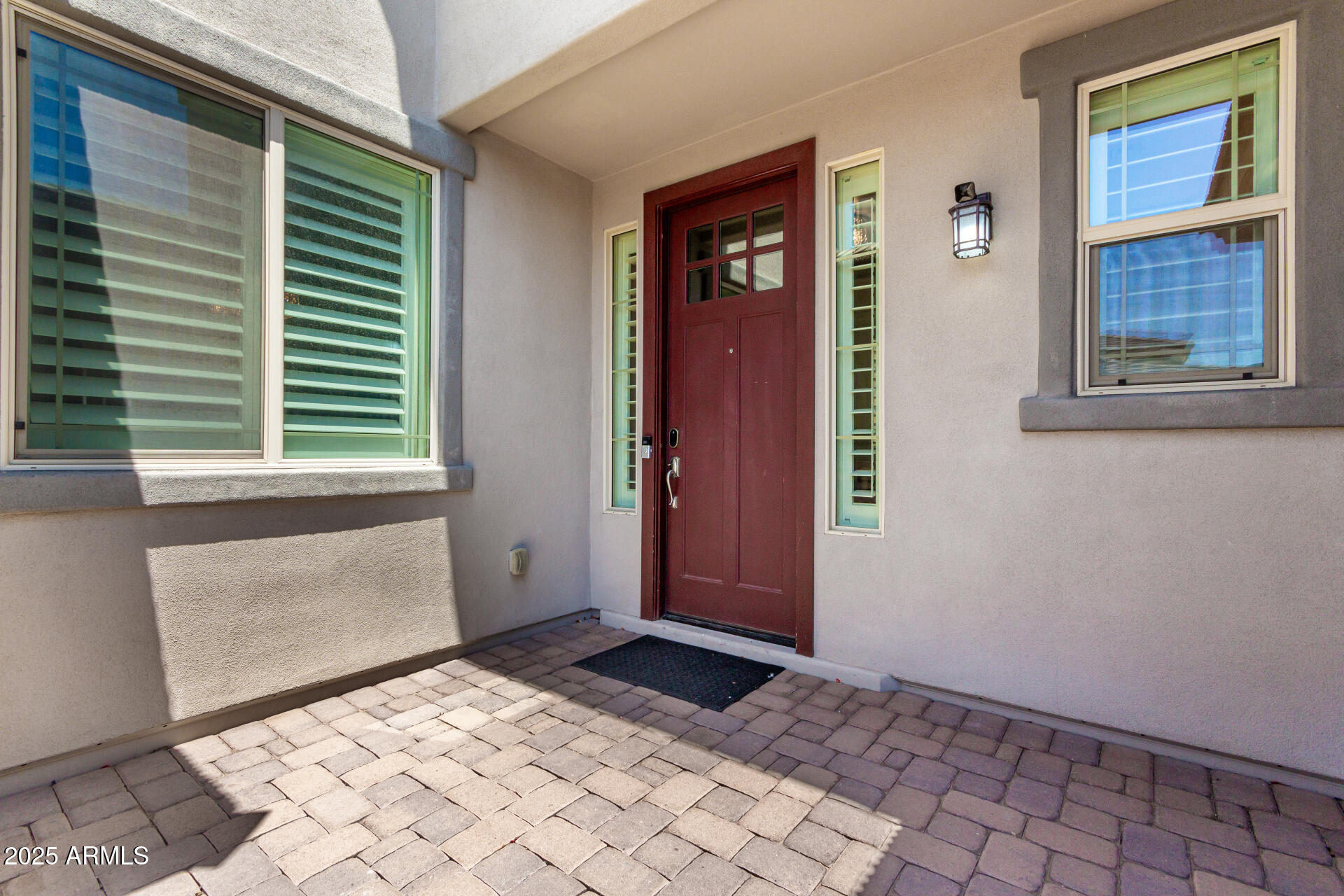 9342 W WHITE FEATHER Lane