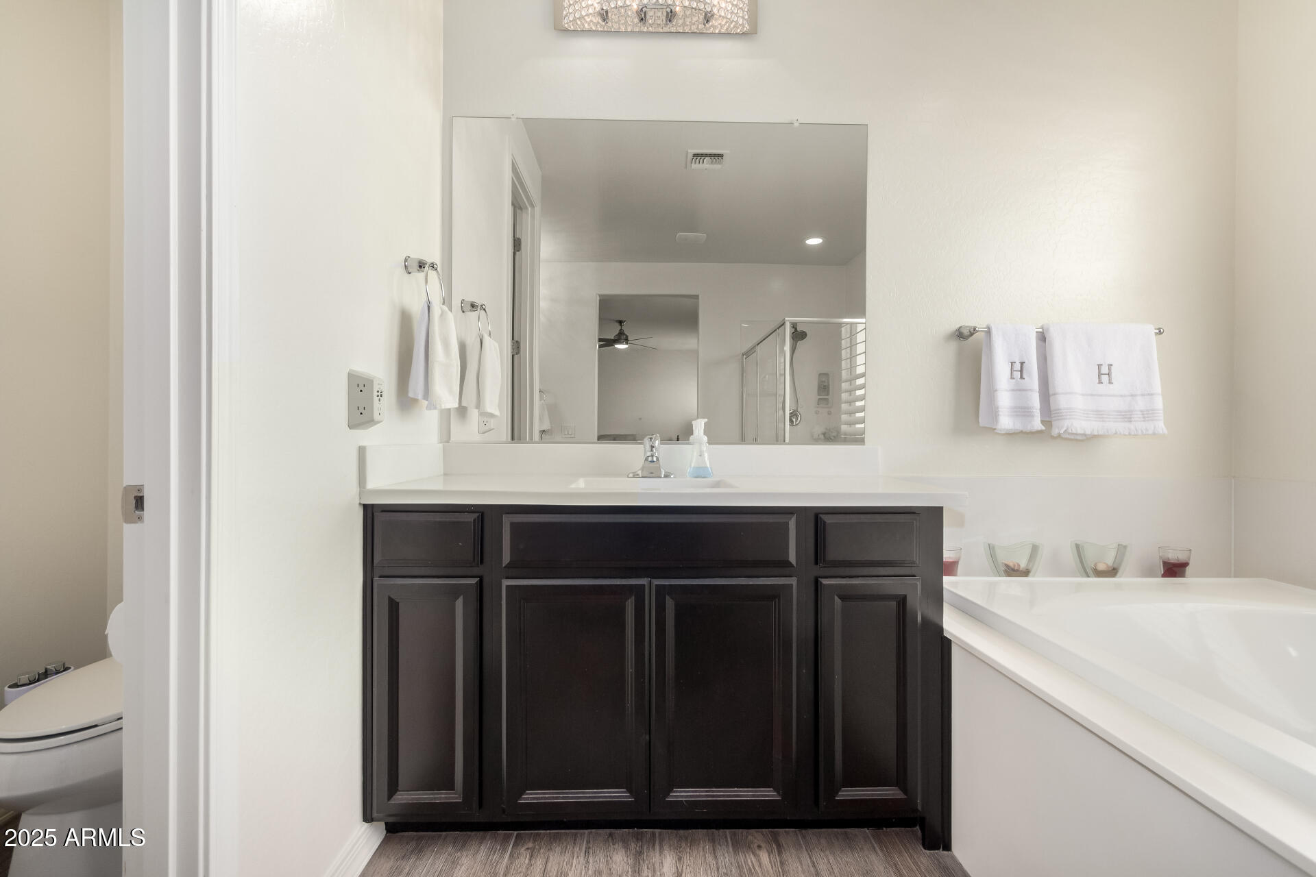 9342 W WHITE FEATHER Lane