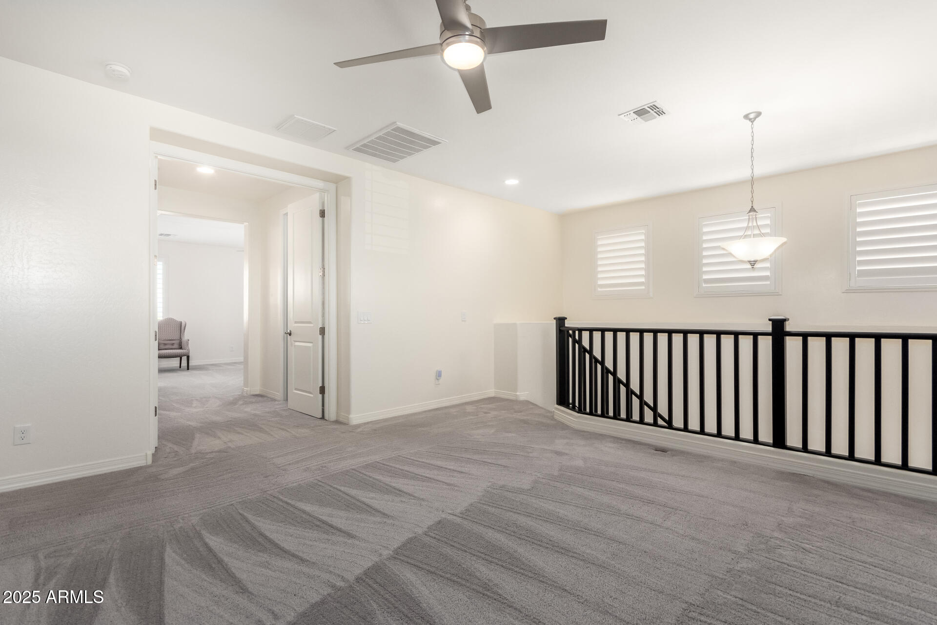 9342 W WHITE FEATHER Lane