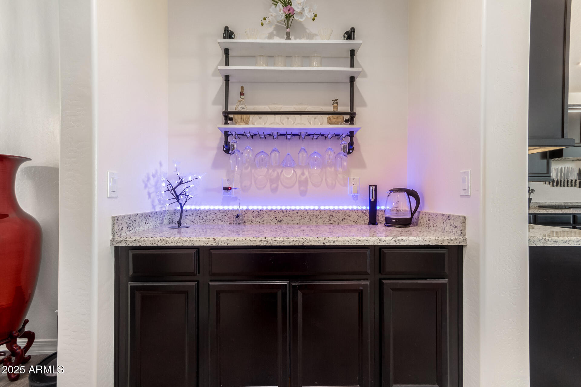 9342 W WHITE FEATHER Lane