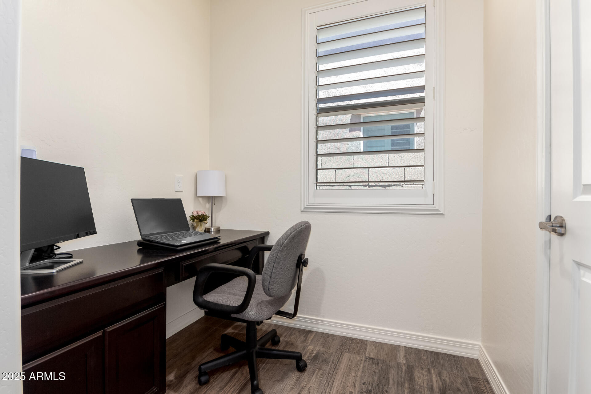 9342 W WHITE FEATHER Lane