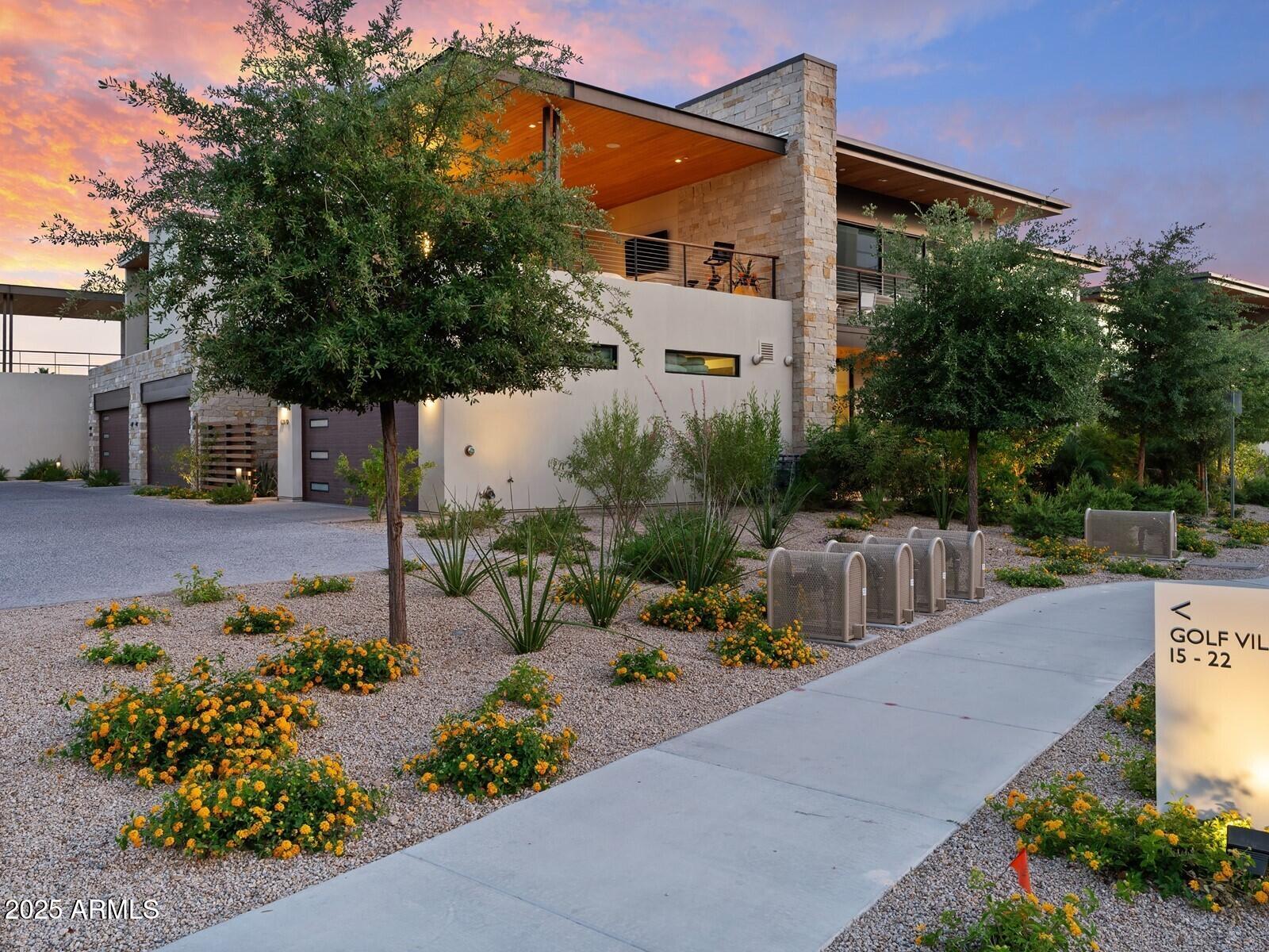 6311 E PHOENICIAN Boulevard, 19