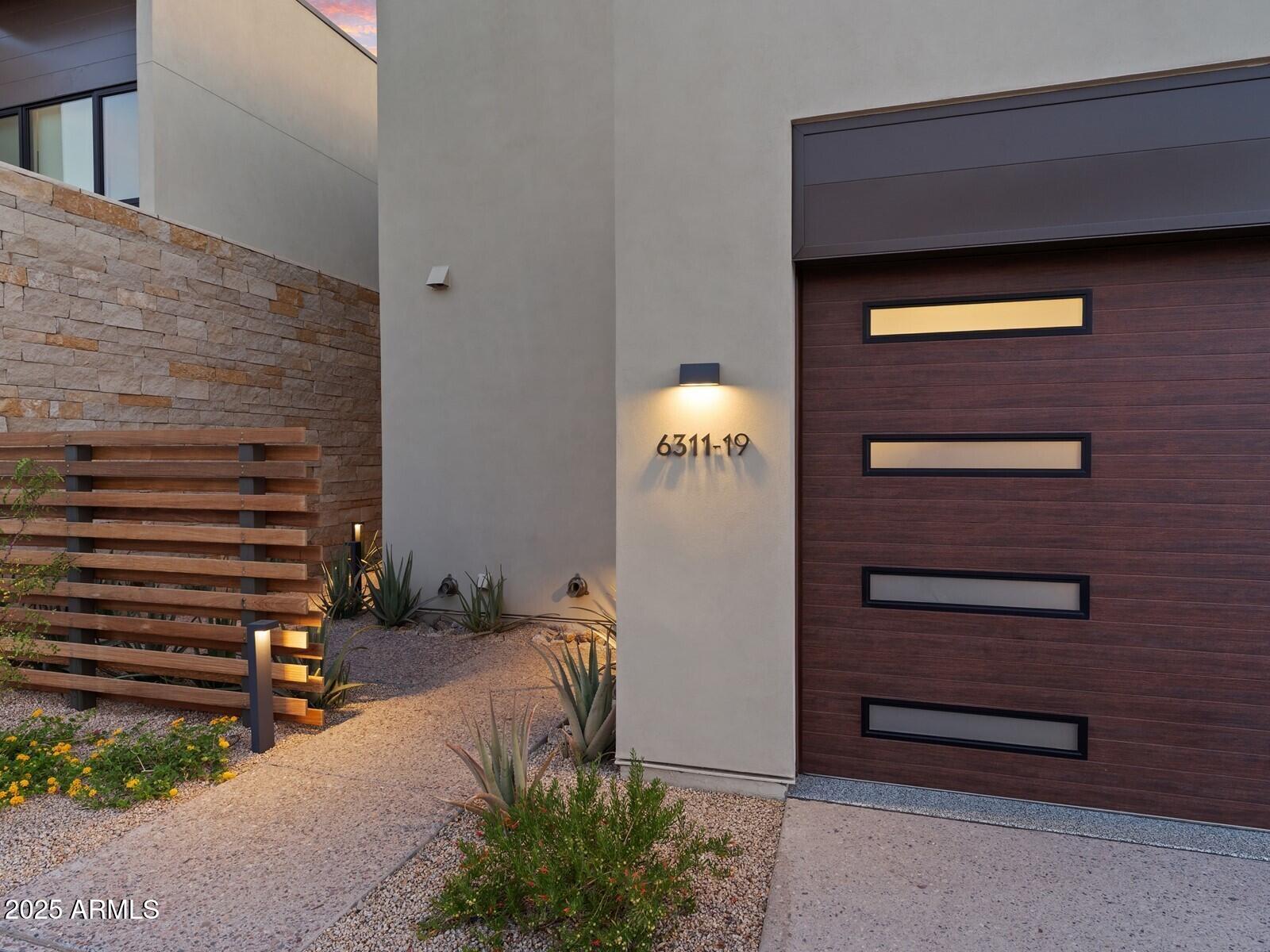 6311 E PHOENICIAN Boulevard, 19
