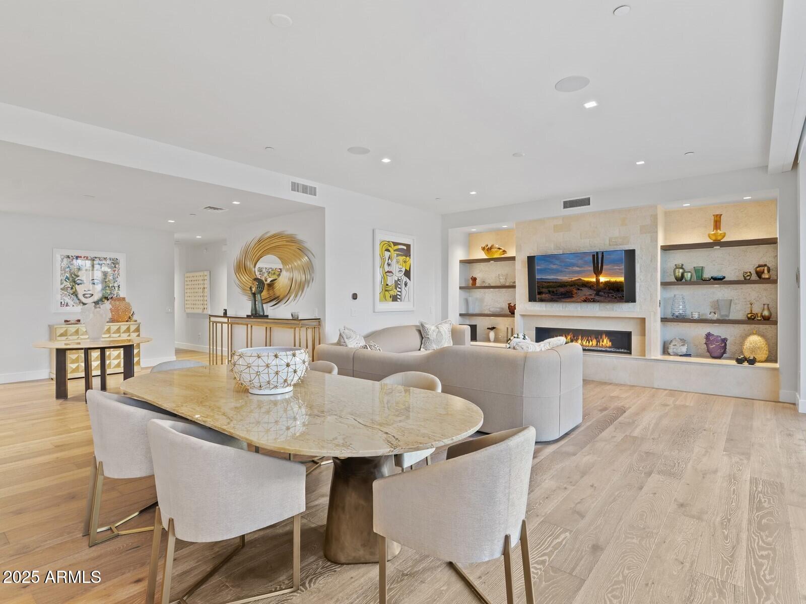 6311 E PHOENICIAN Boulevard, 19