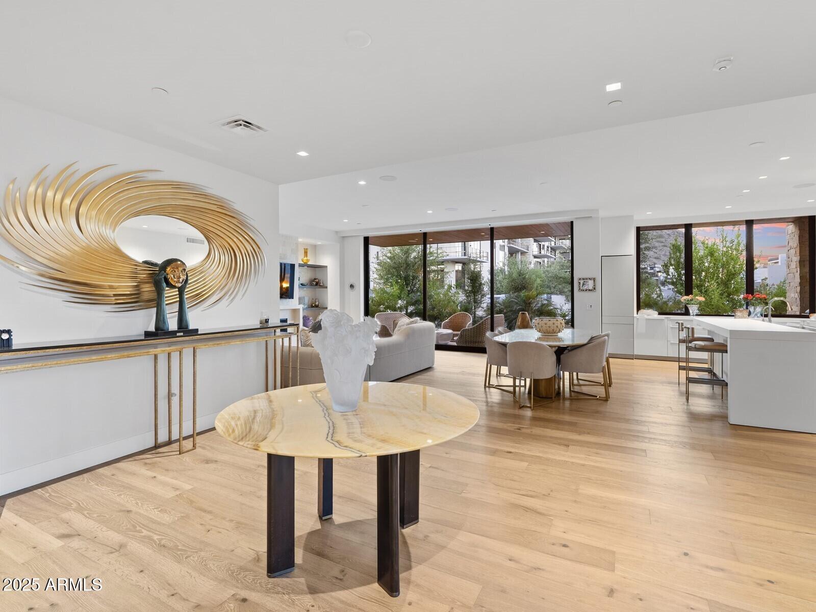 6311 E PHOENICIAN Boulevard, 19