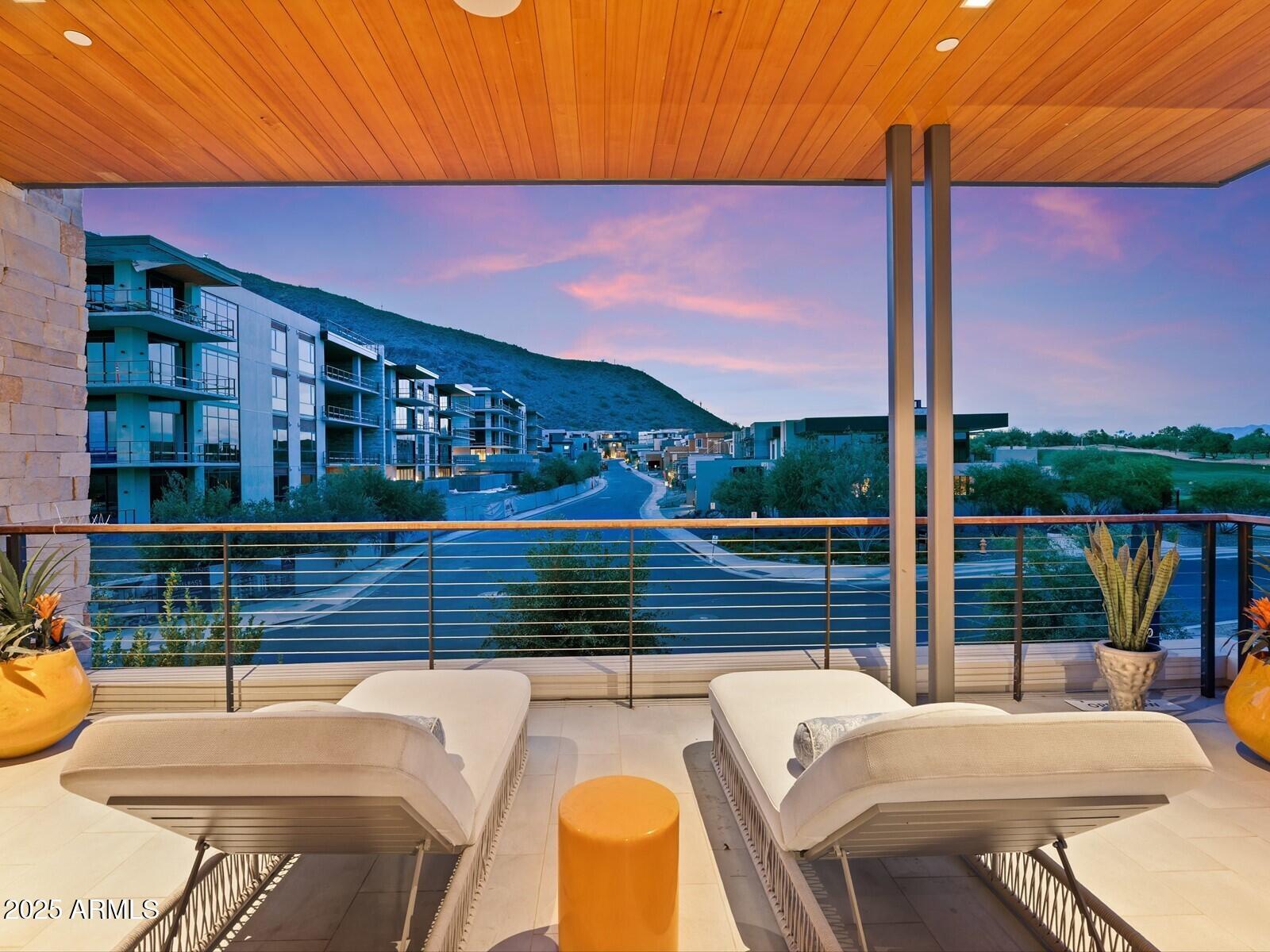 6311 E PHOENICIAN Boulevard, 19