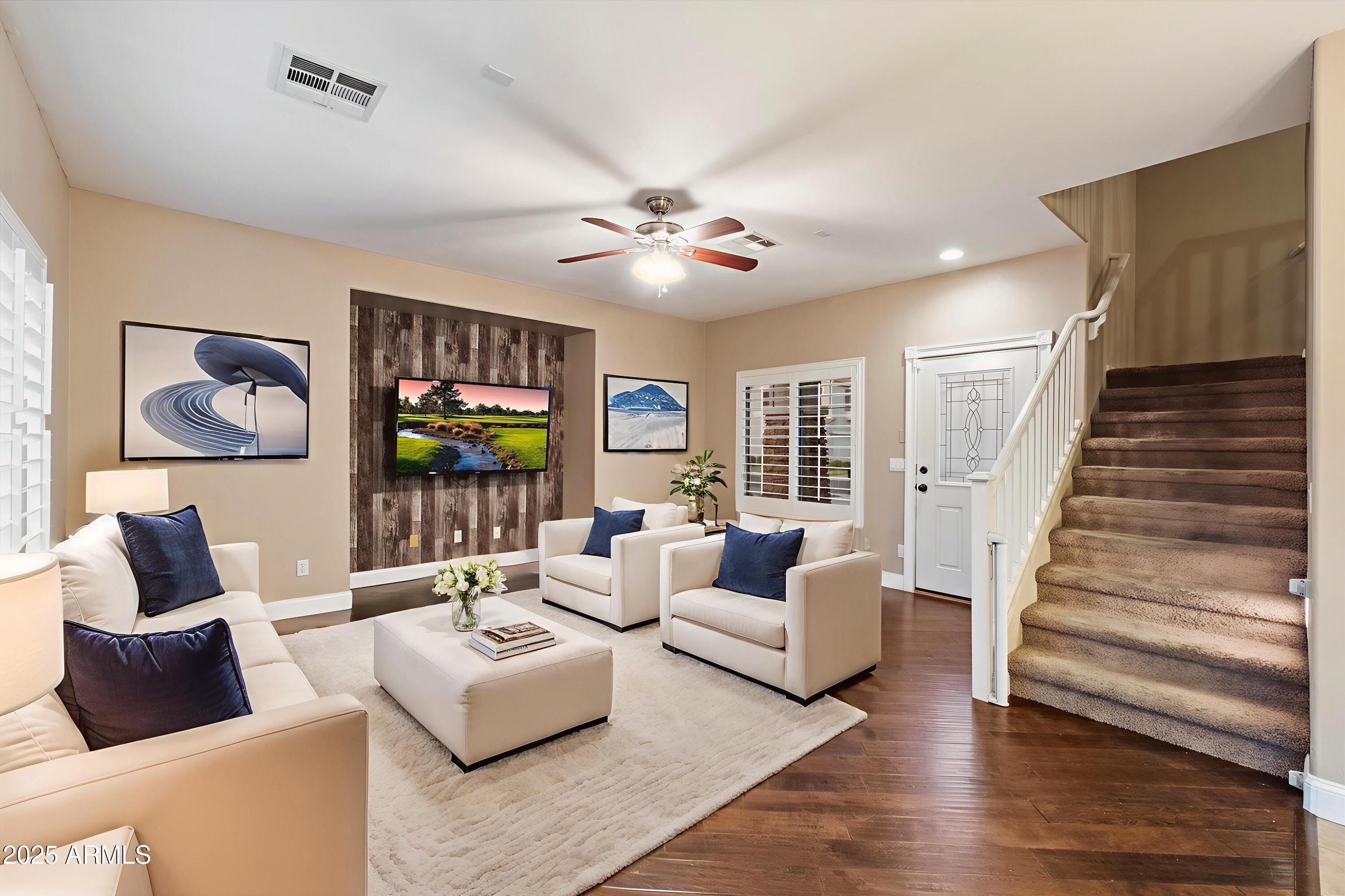 3932 S Crosscreek Drive