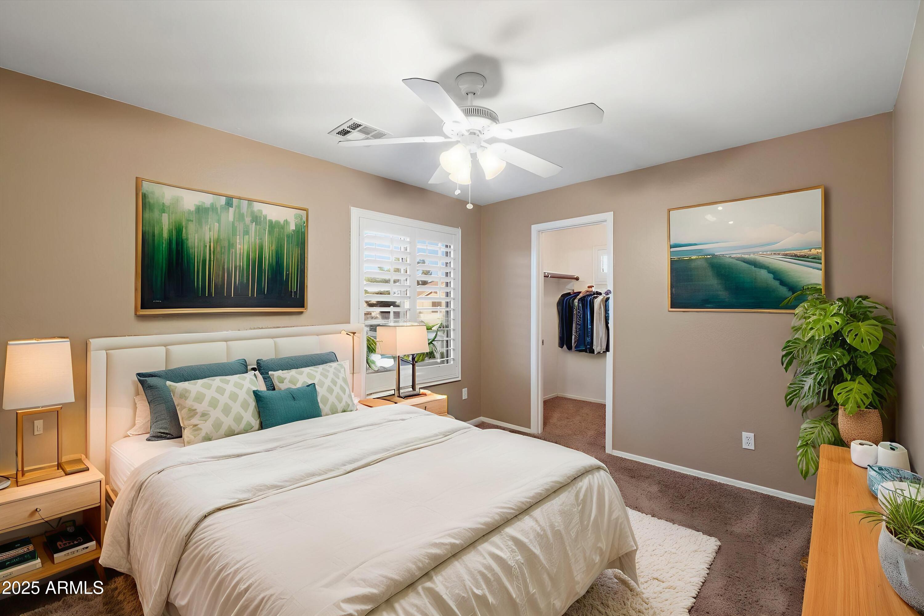 3932 S Crosscreek Drive