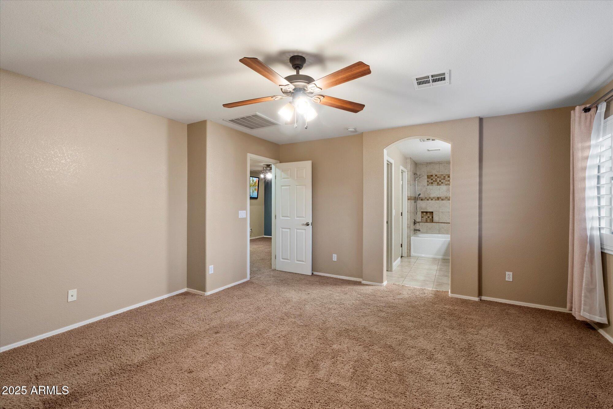 3932 S Crosscreek Drive