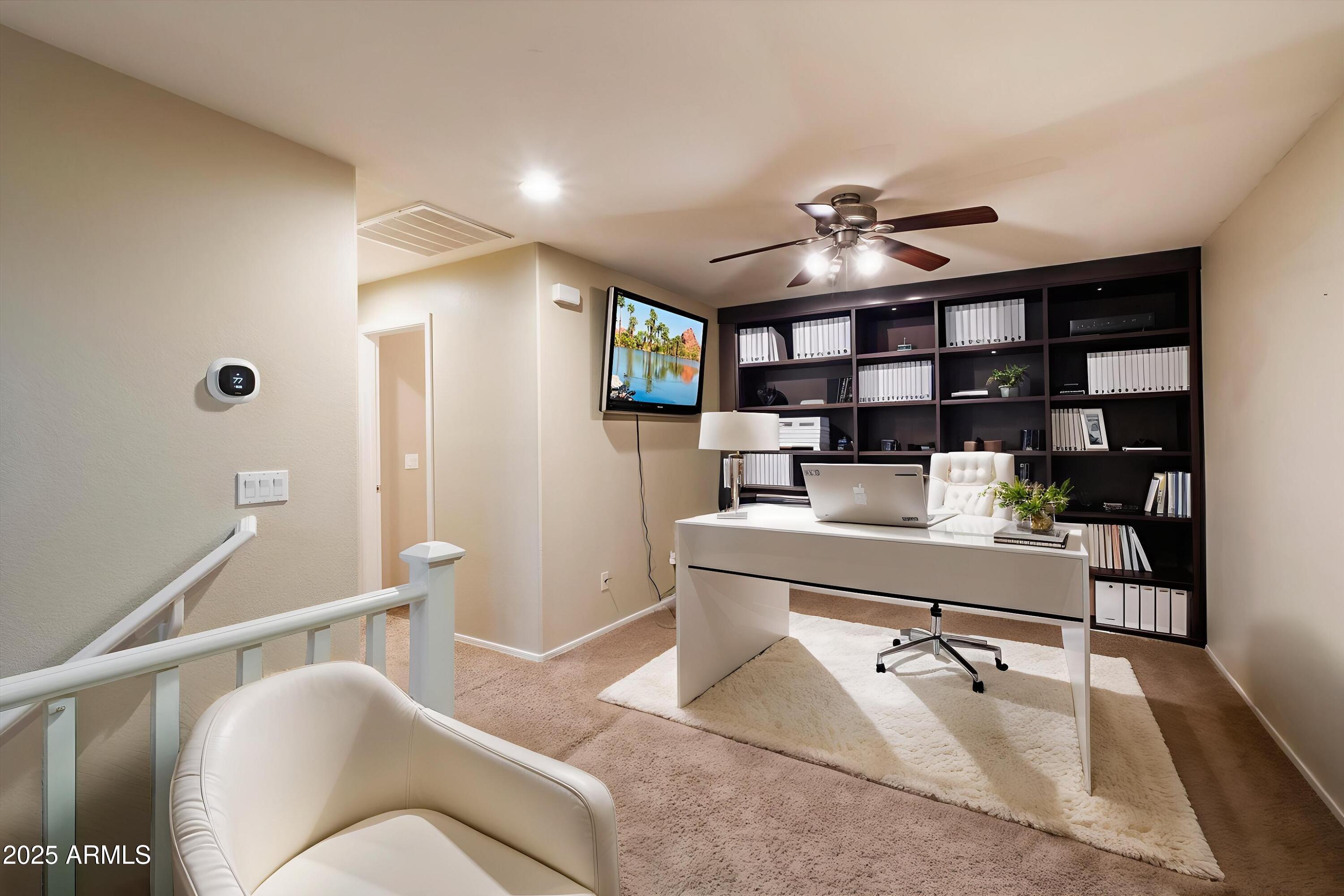 3932 S Crosscreek Drive