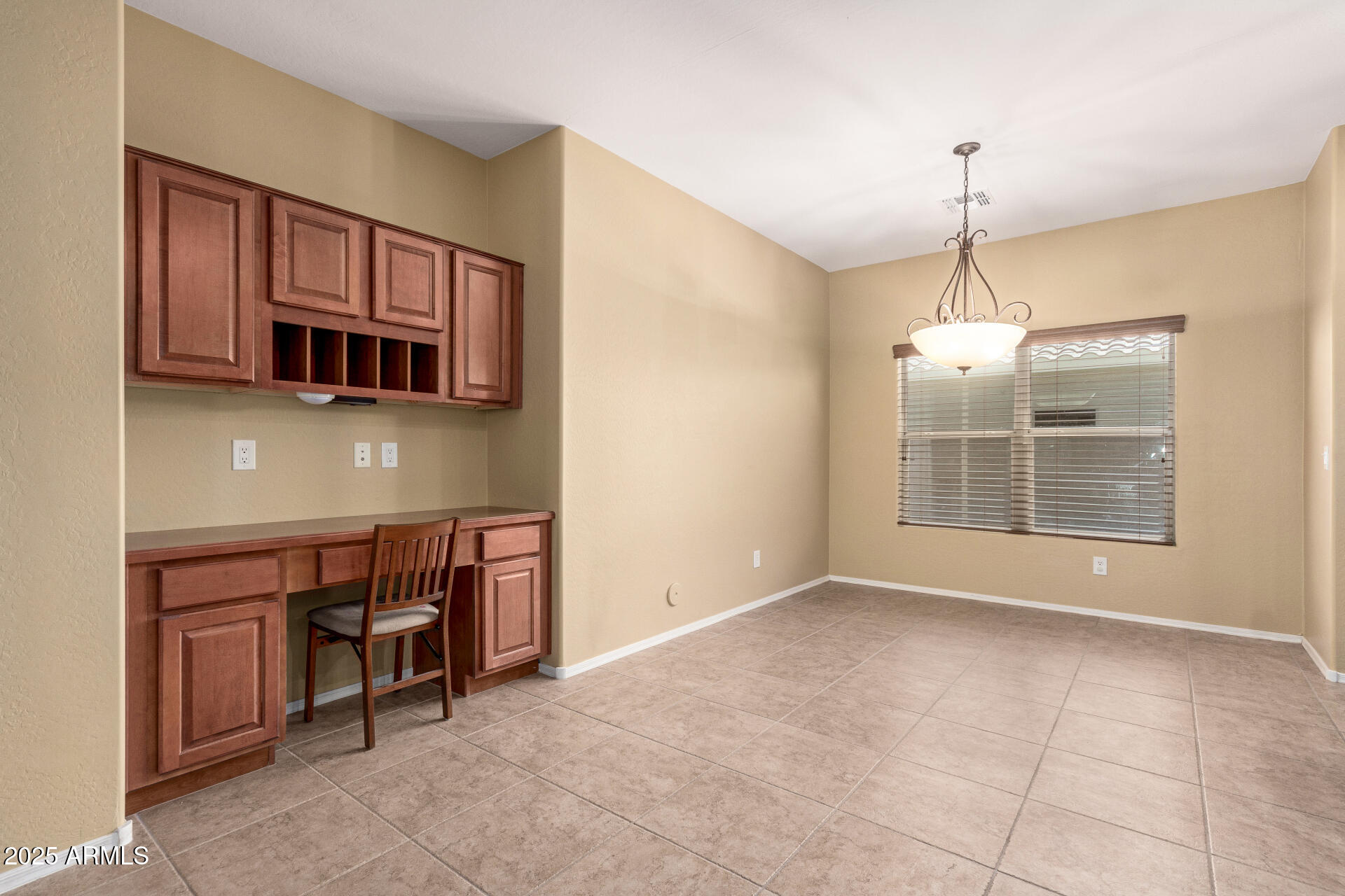 18434 E EL BUHO PEQUENO Road