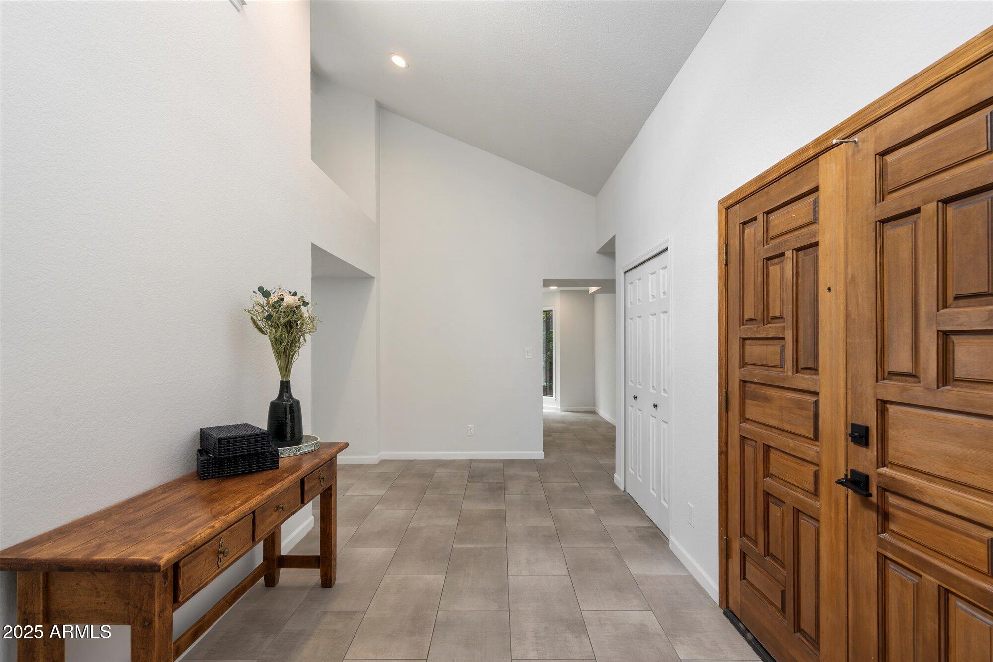 7245 E BUENA TERRA Way