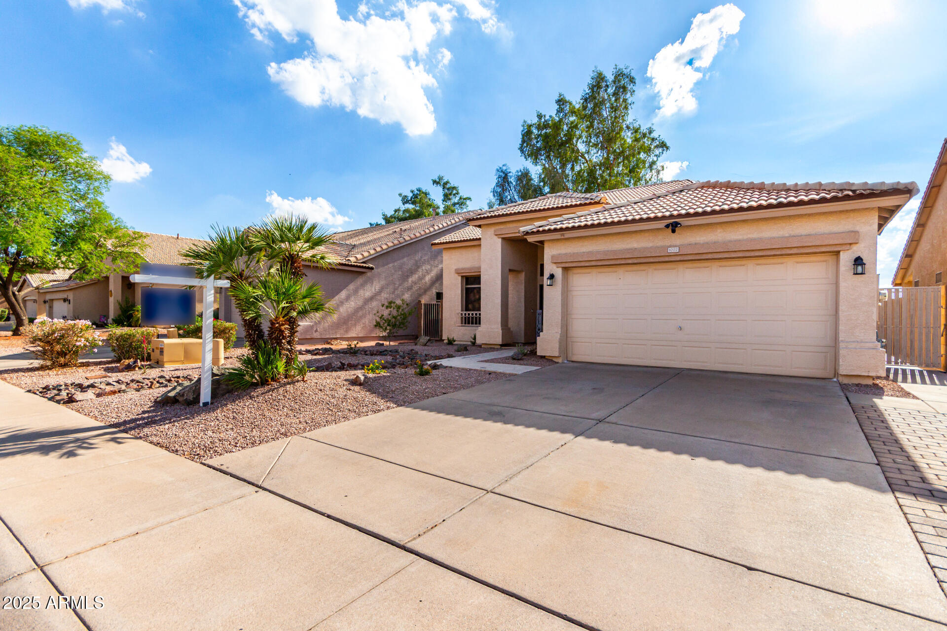 1022 S BUTTE Lane