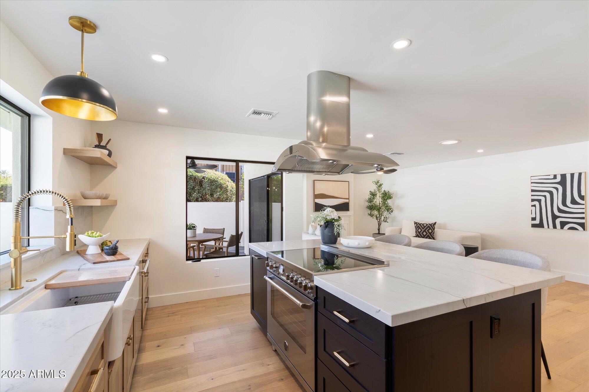 7553 E Woodshire Cove
