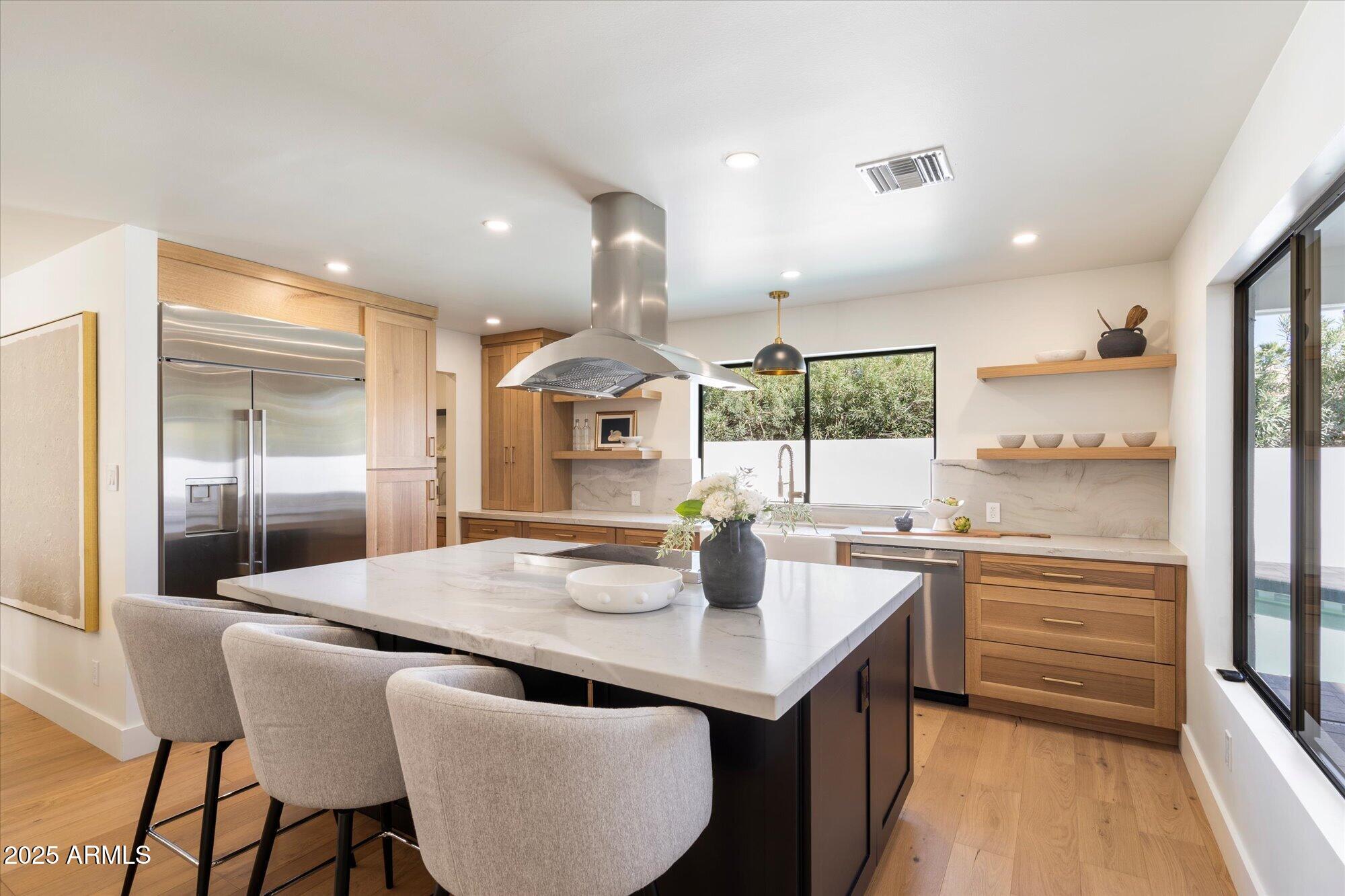 7553 E Woodshire Cove