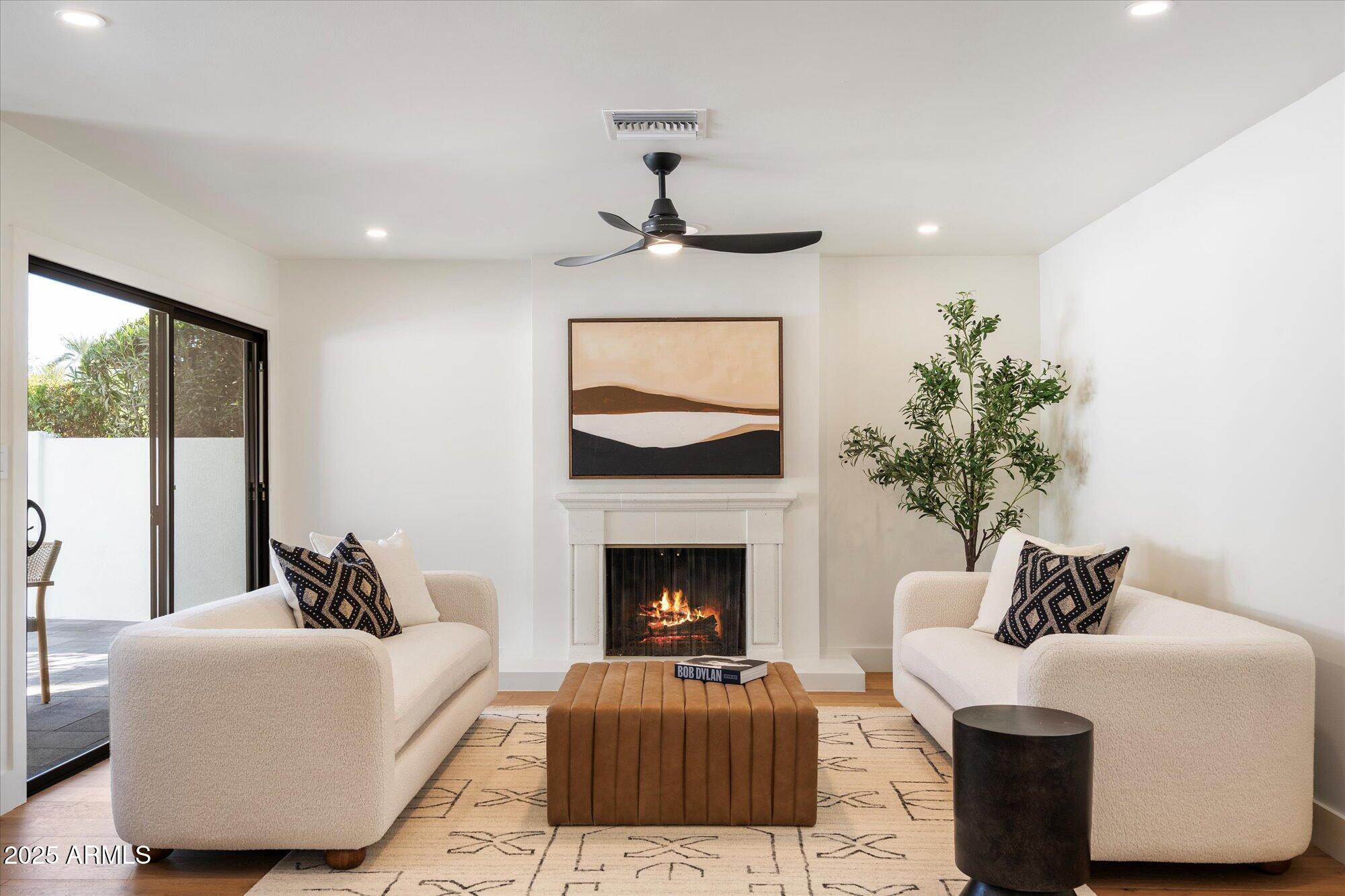 7553 E Woodshire Cove