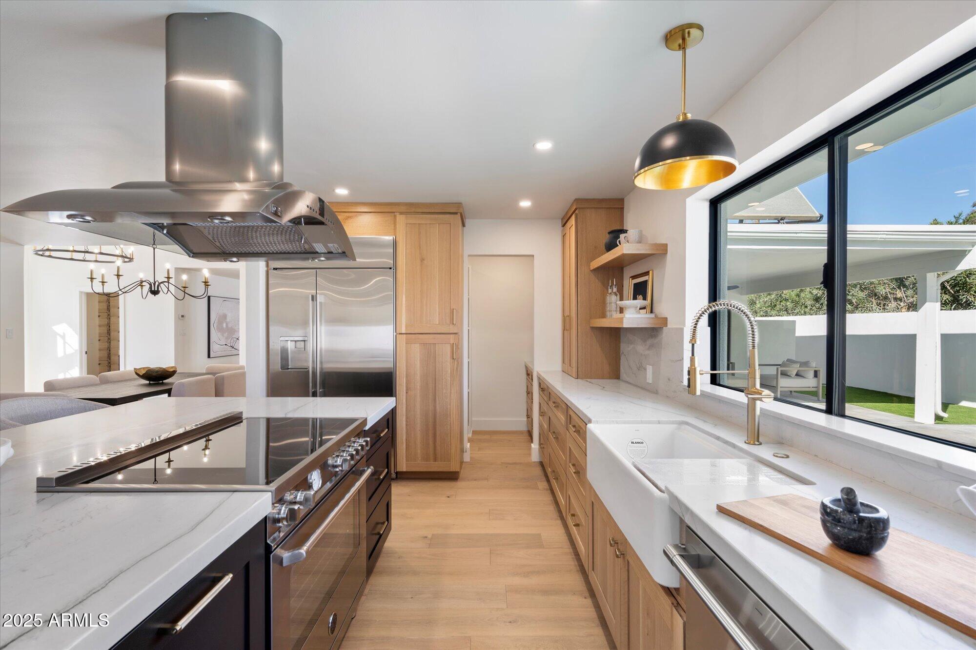 7553 E Woodshire Cove