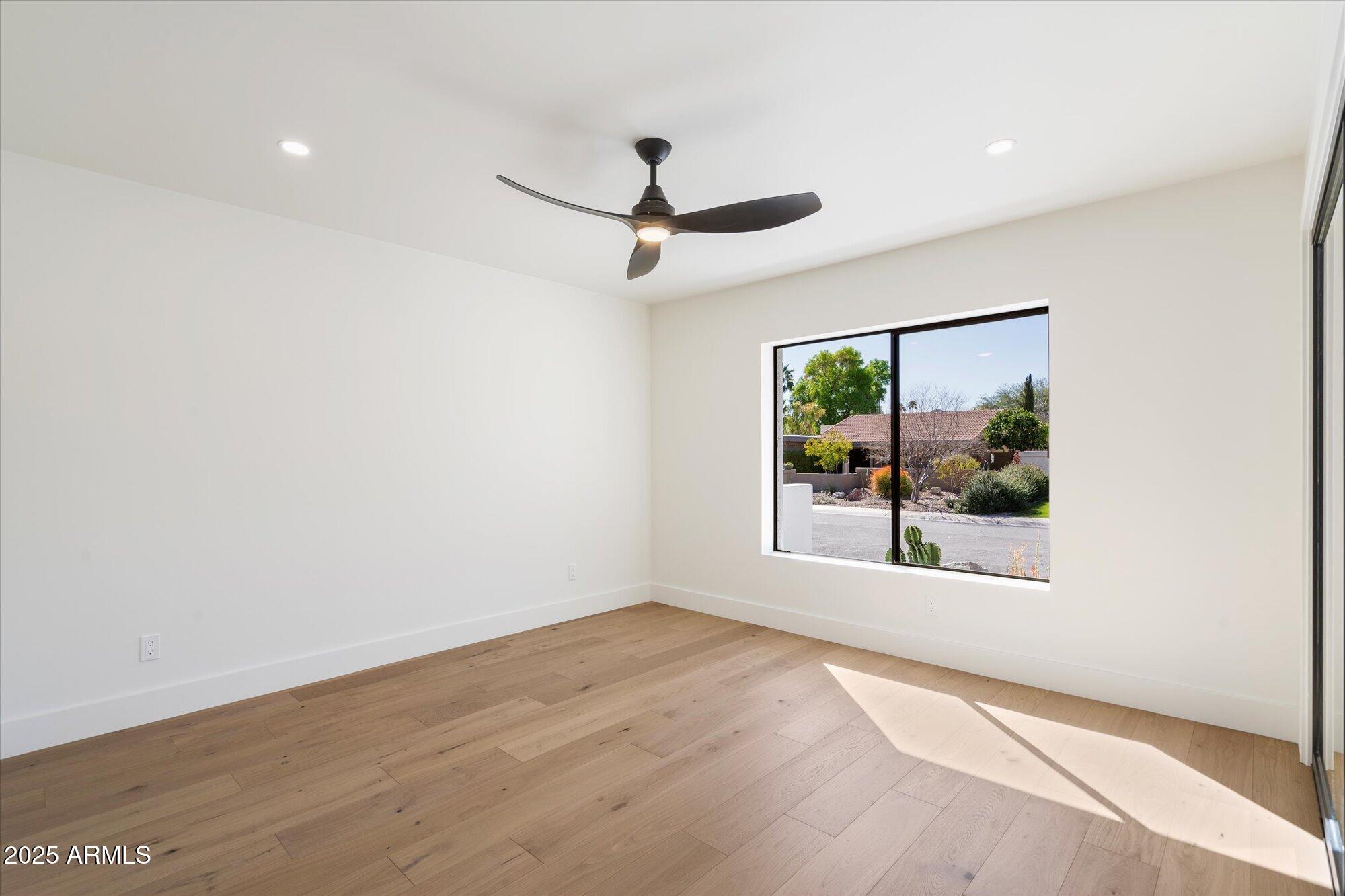 7553 E Woodshire Cove