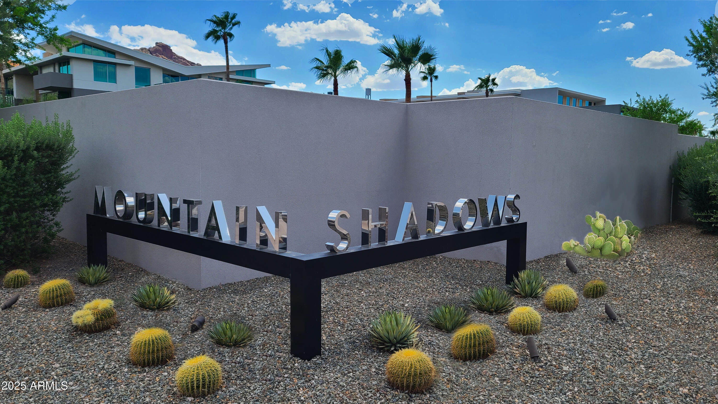 5455 E LINCOLN Drive, 1004