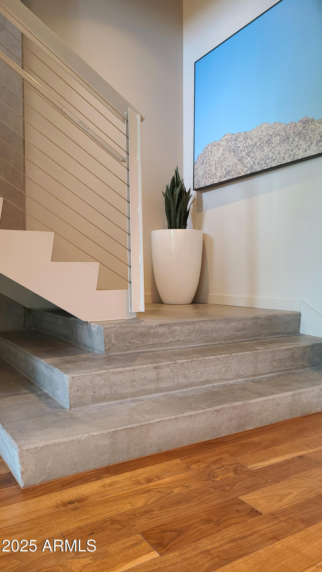 5455 E LINCOLN Drive, 1004