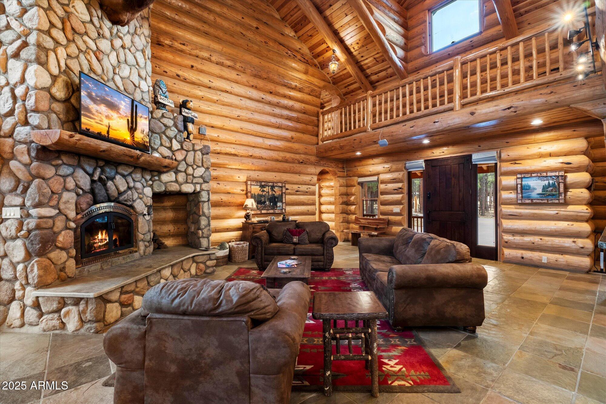 21 E COUNTY ROAD N1031 Road, 1031