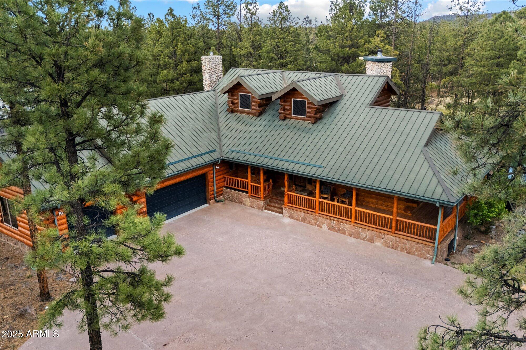 21 E COUNTY ROAD N1031 Road, 1031