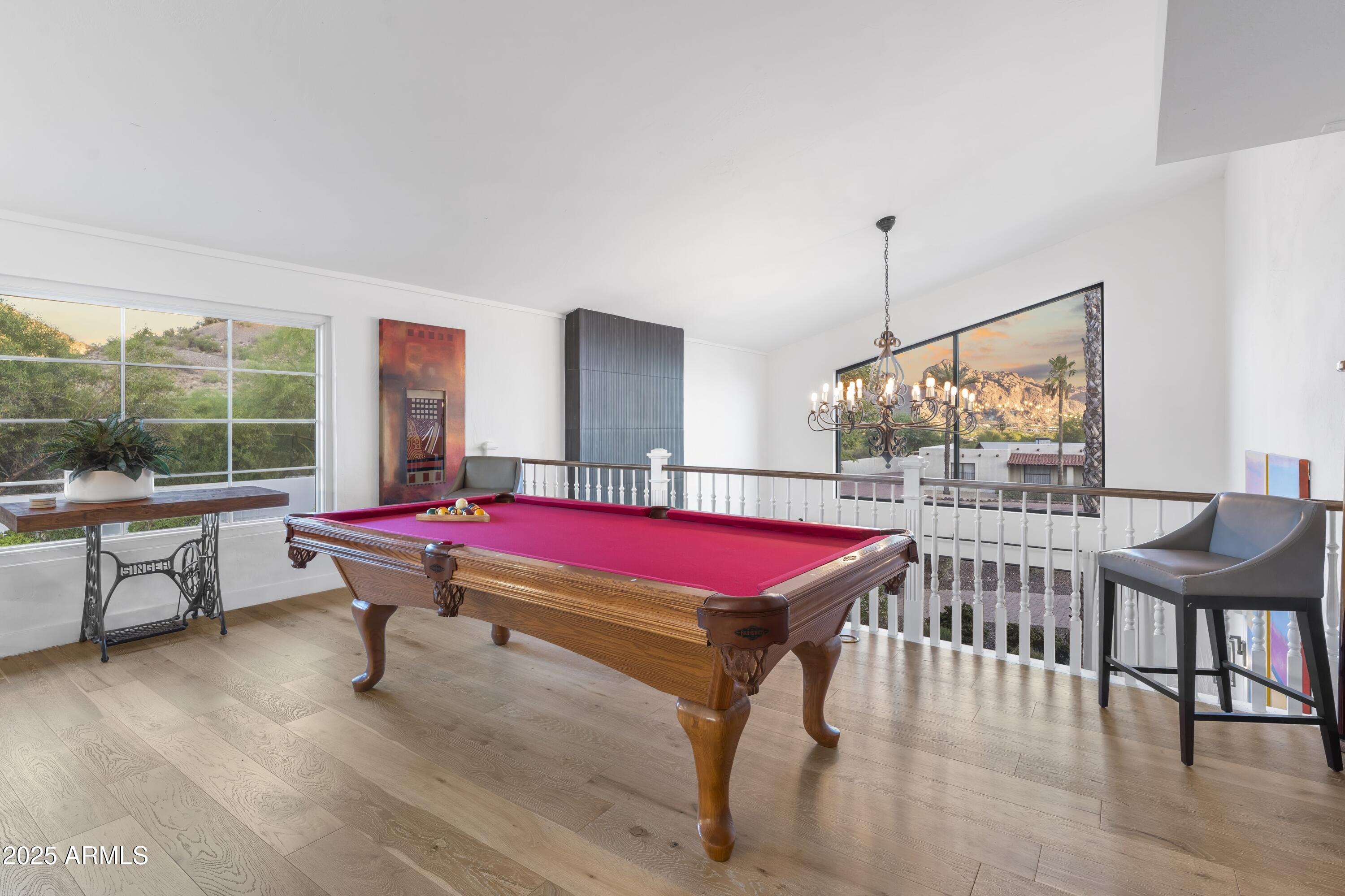 4824 E HUMMINGBIRD Lane