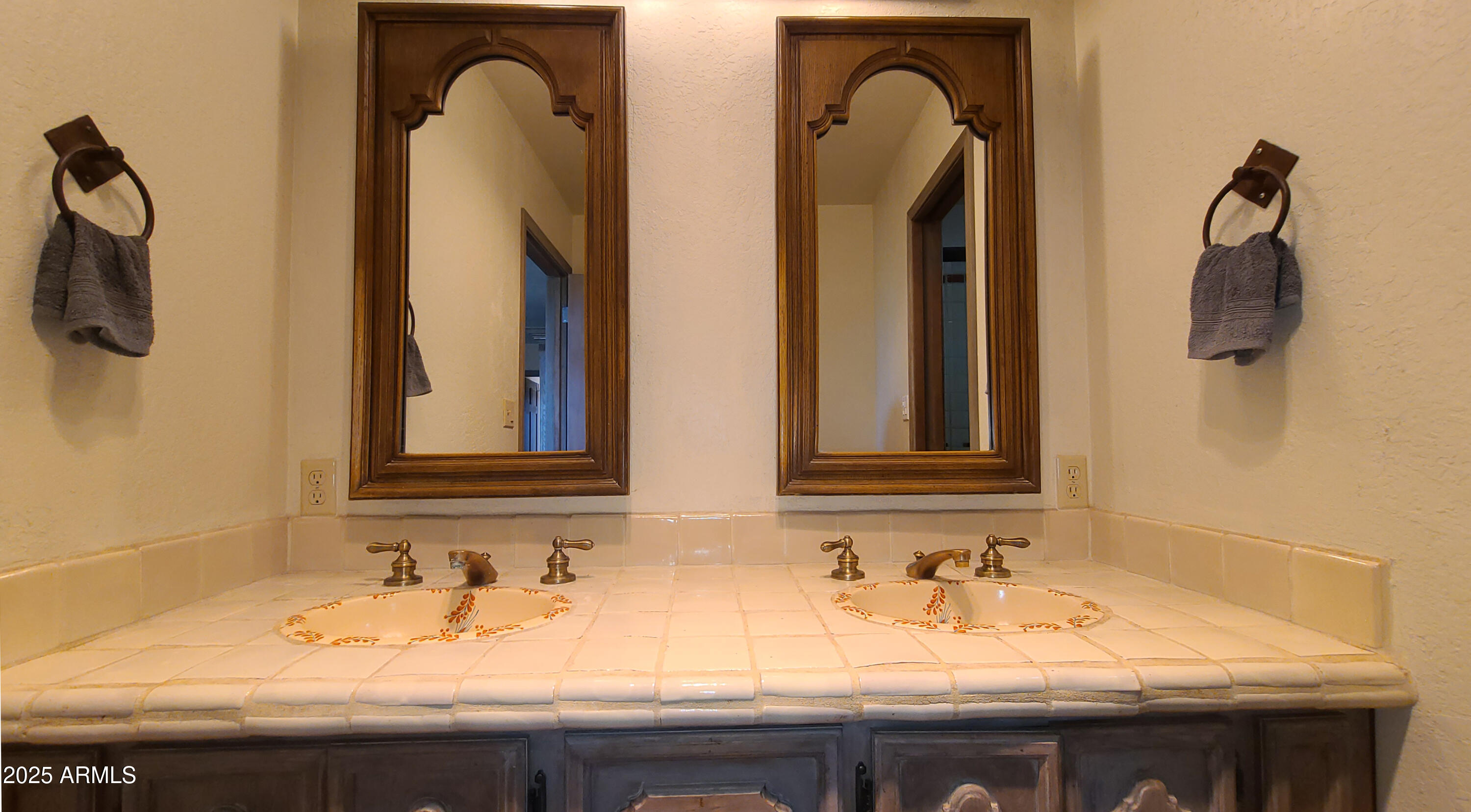 5141 E RANCHO TIERRA Drive