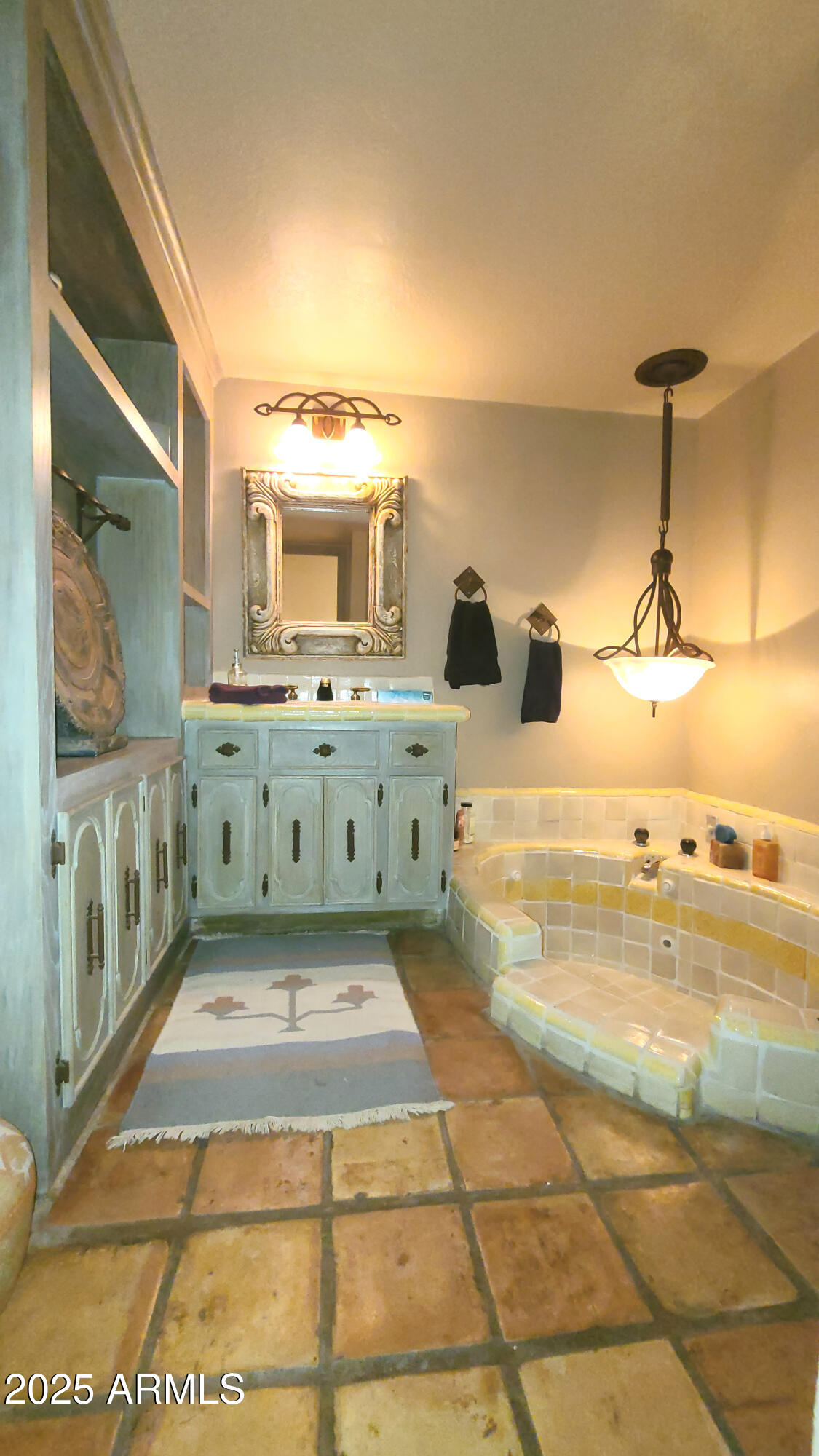 5141 E RANCHO TIERRA Drive