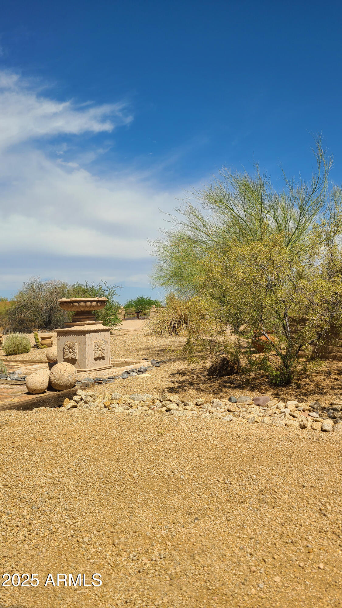 5141 E RANCHO TIERRA Drive