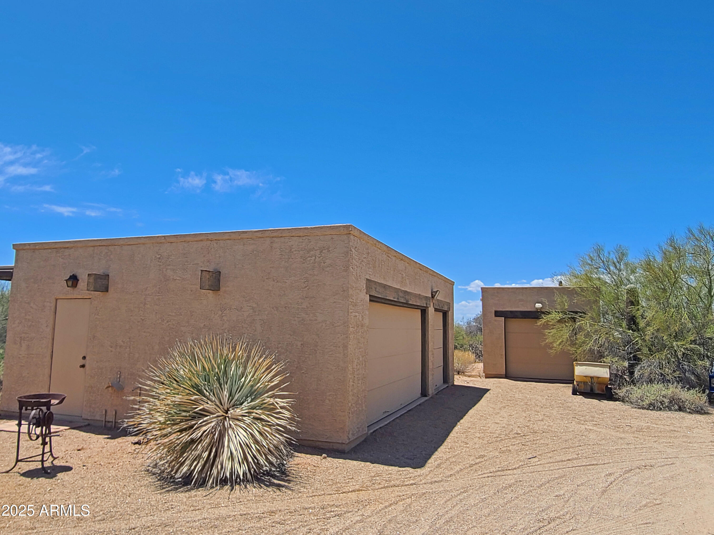 5141 E RANCHO TIERRA Drive