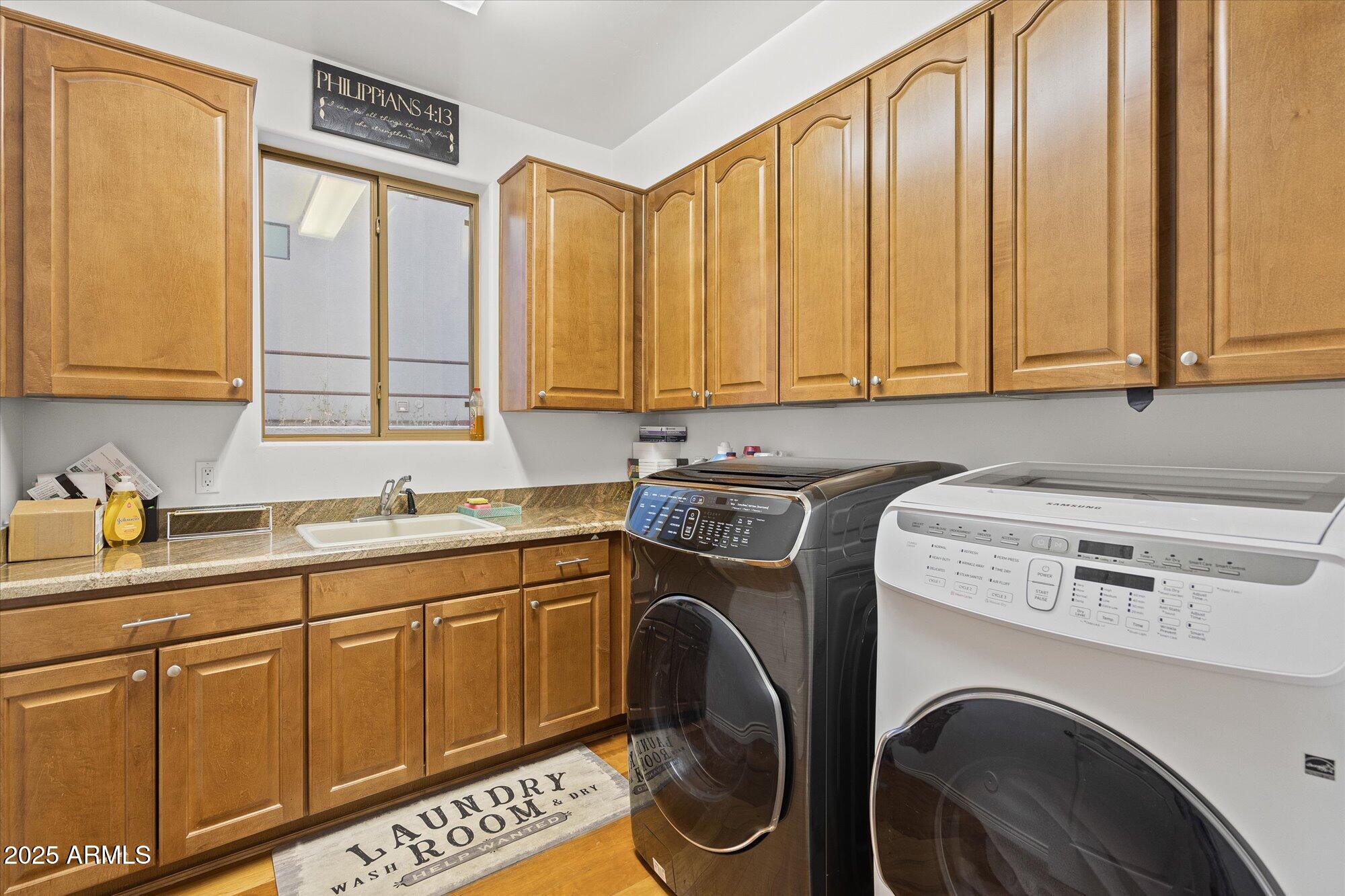 13 E Foothill