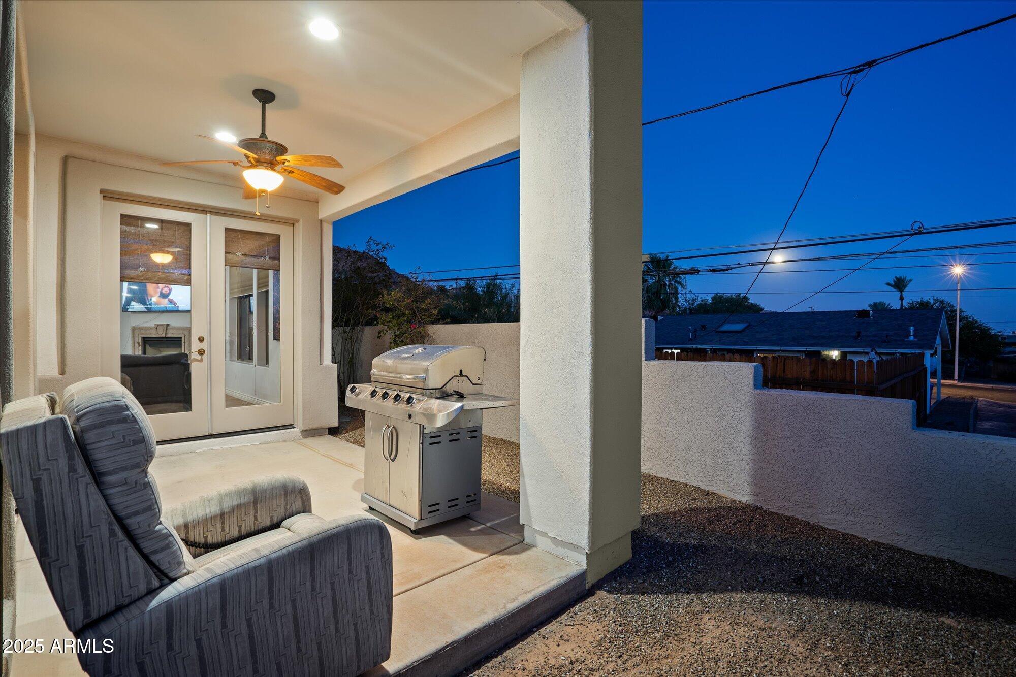 13 E Foothill