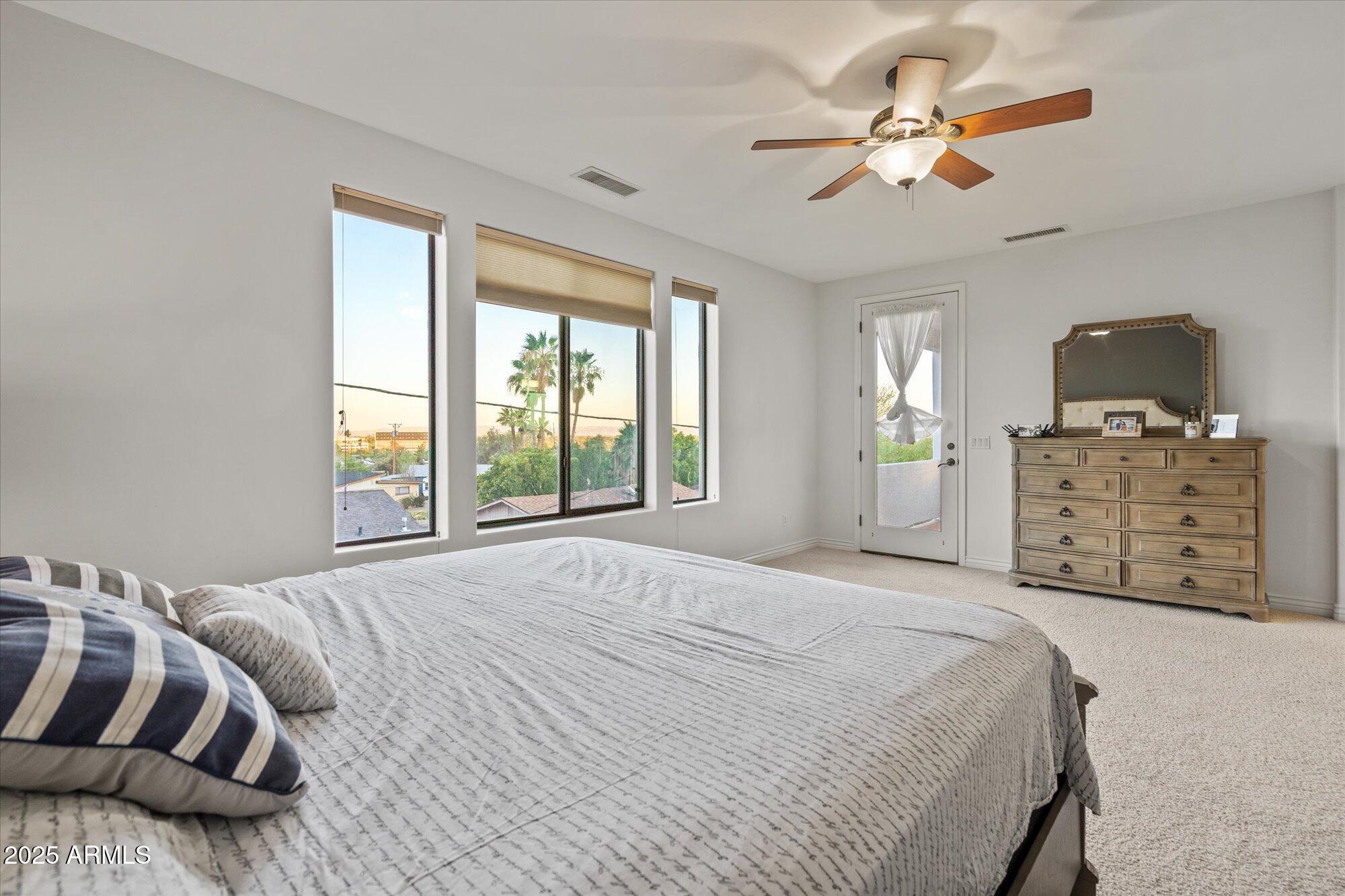 13 E Foothill