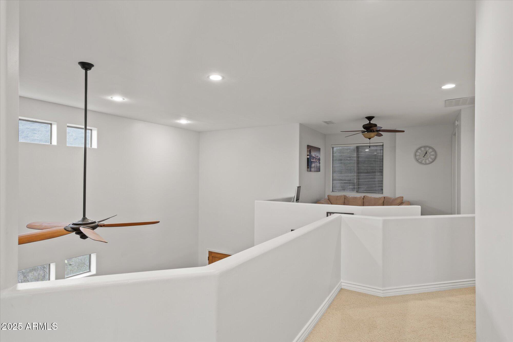 13 E Foothill