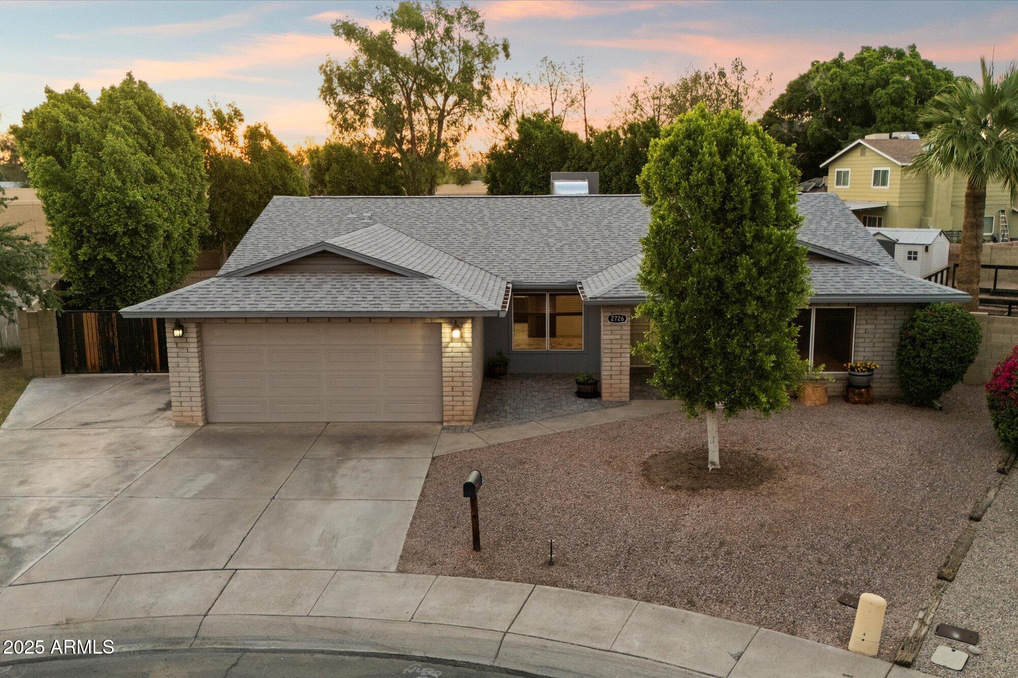 2726 W Meseto Circle