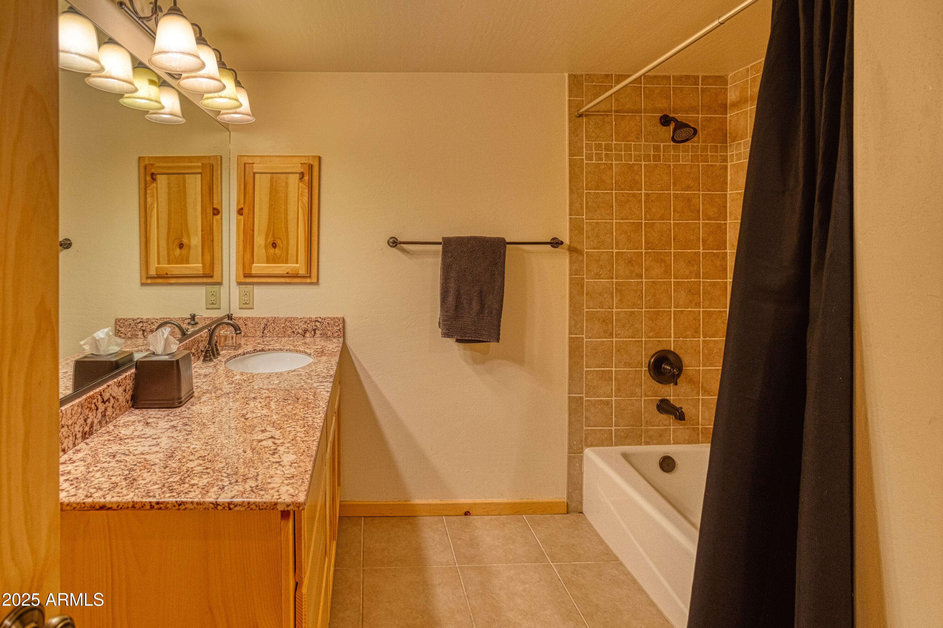 3248 WHITE OAK Drive