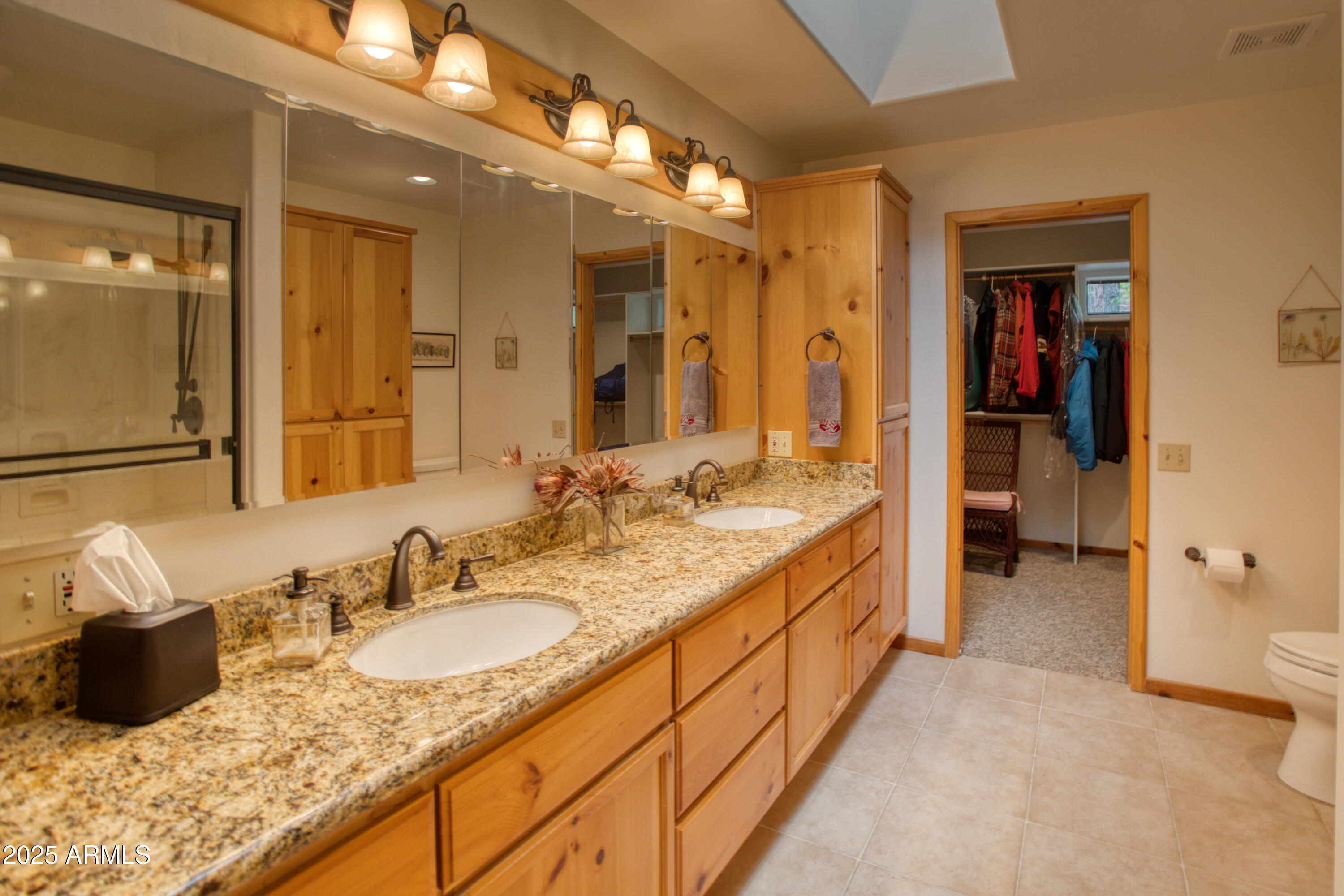 3248 WHITE OAK Drive