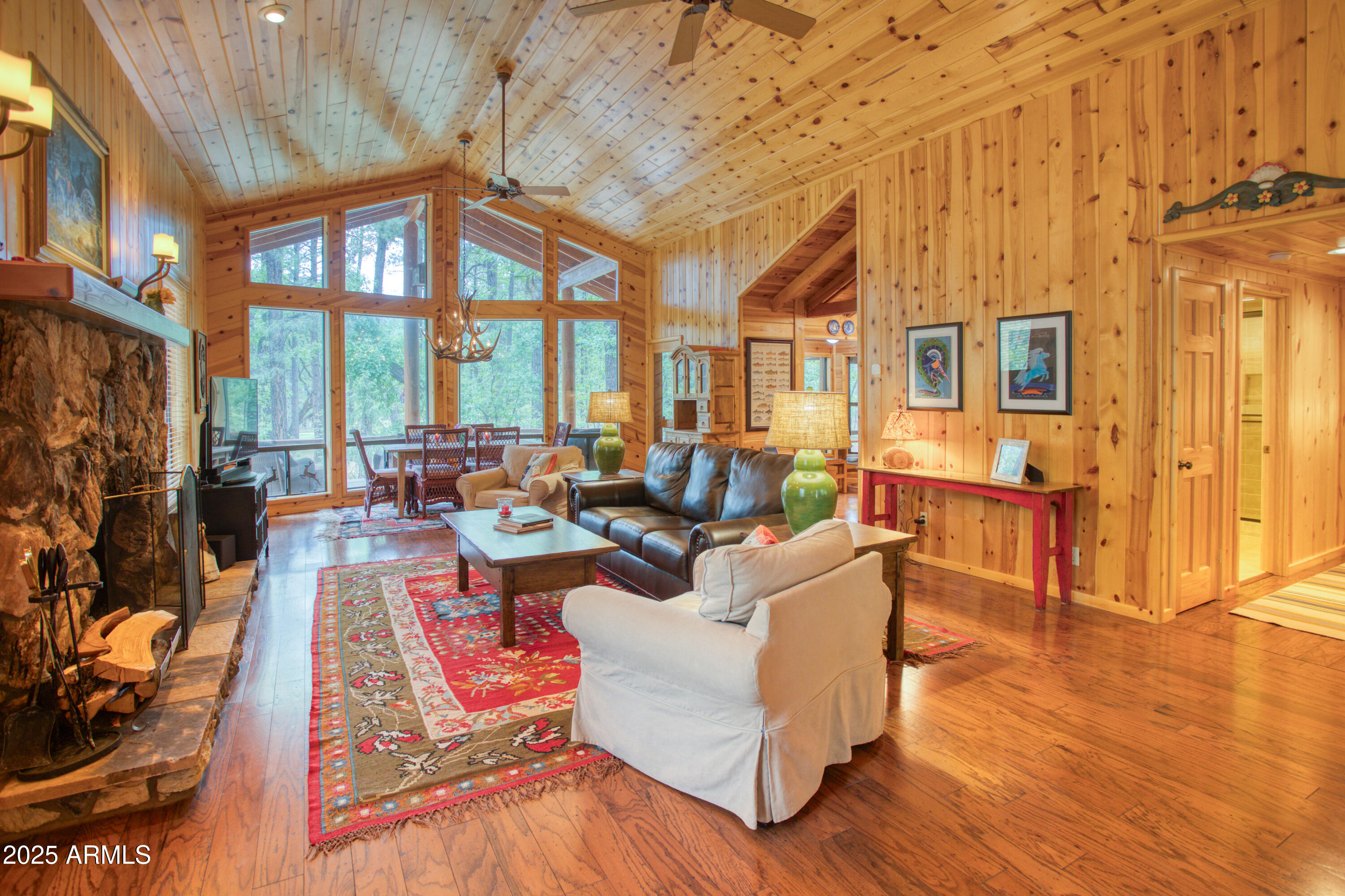 3248 WHITE OAK Drive