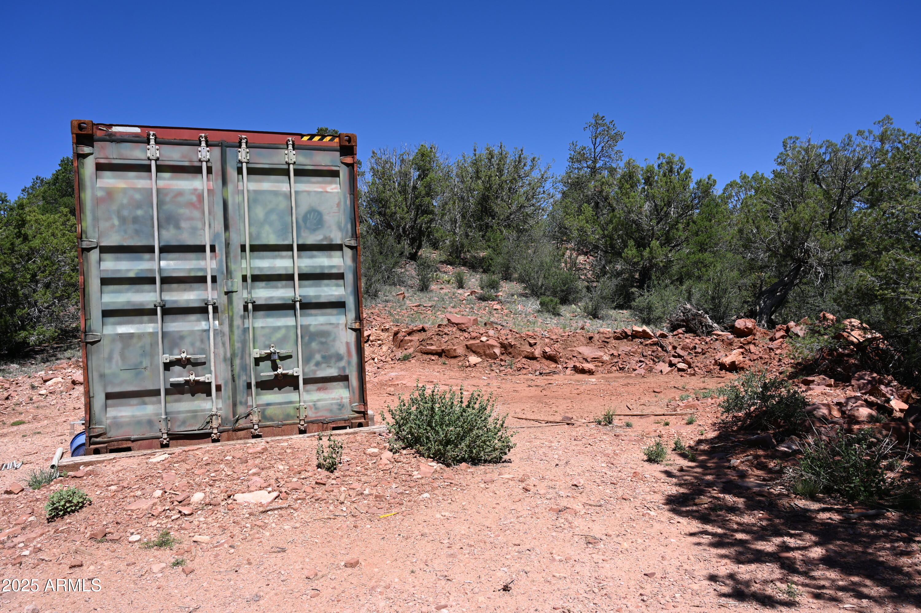 5556 W Refuge Road, 55