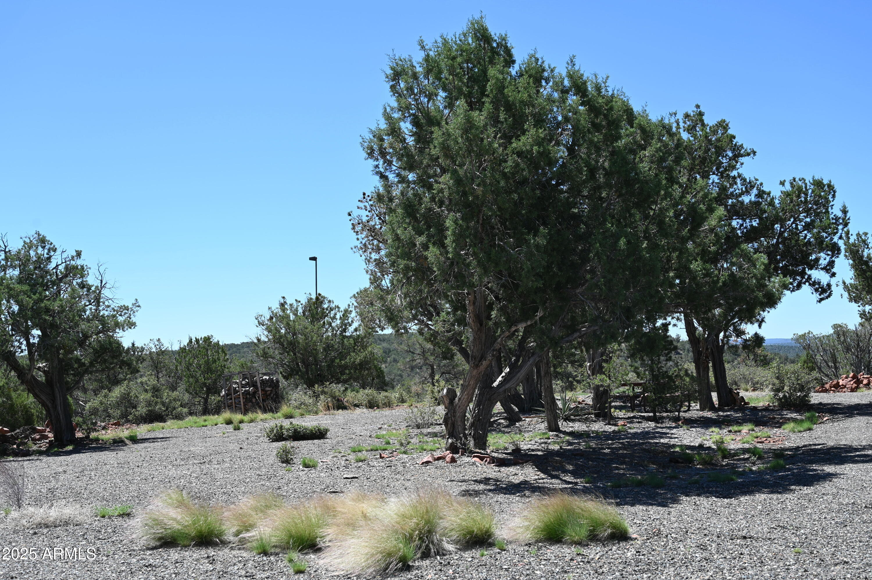 5556 W Refuge Road, 55